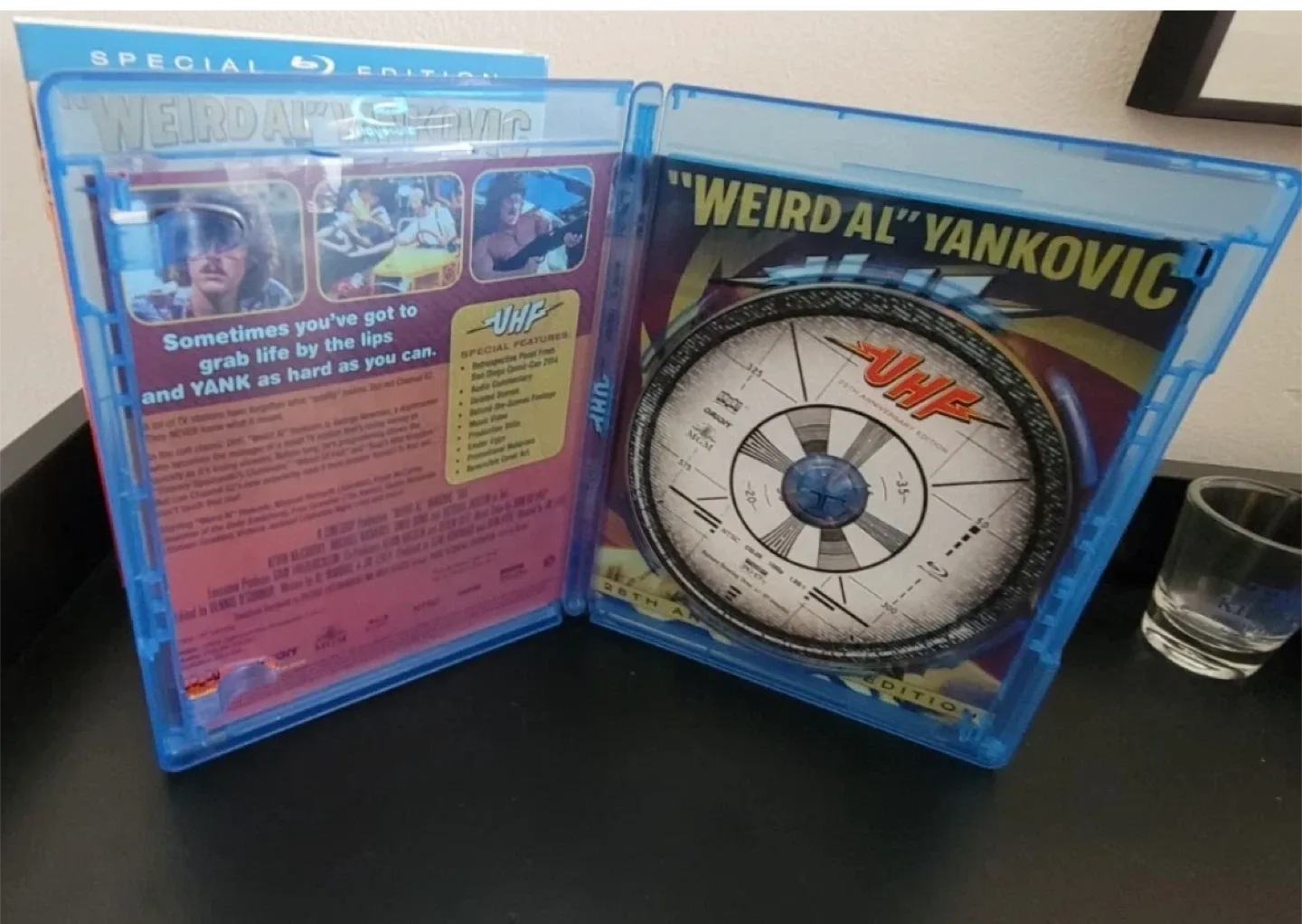 "Weird Al" Yankovic - UHF  Shout Factory Blu-ray image indicator(4)