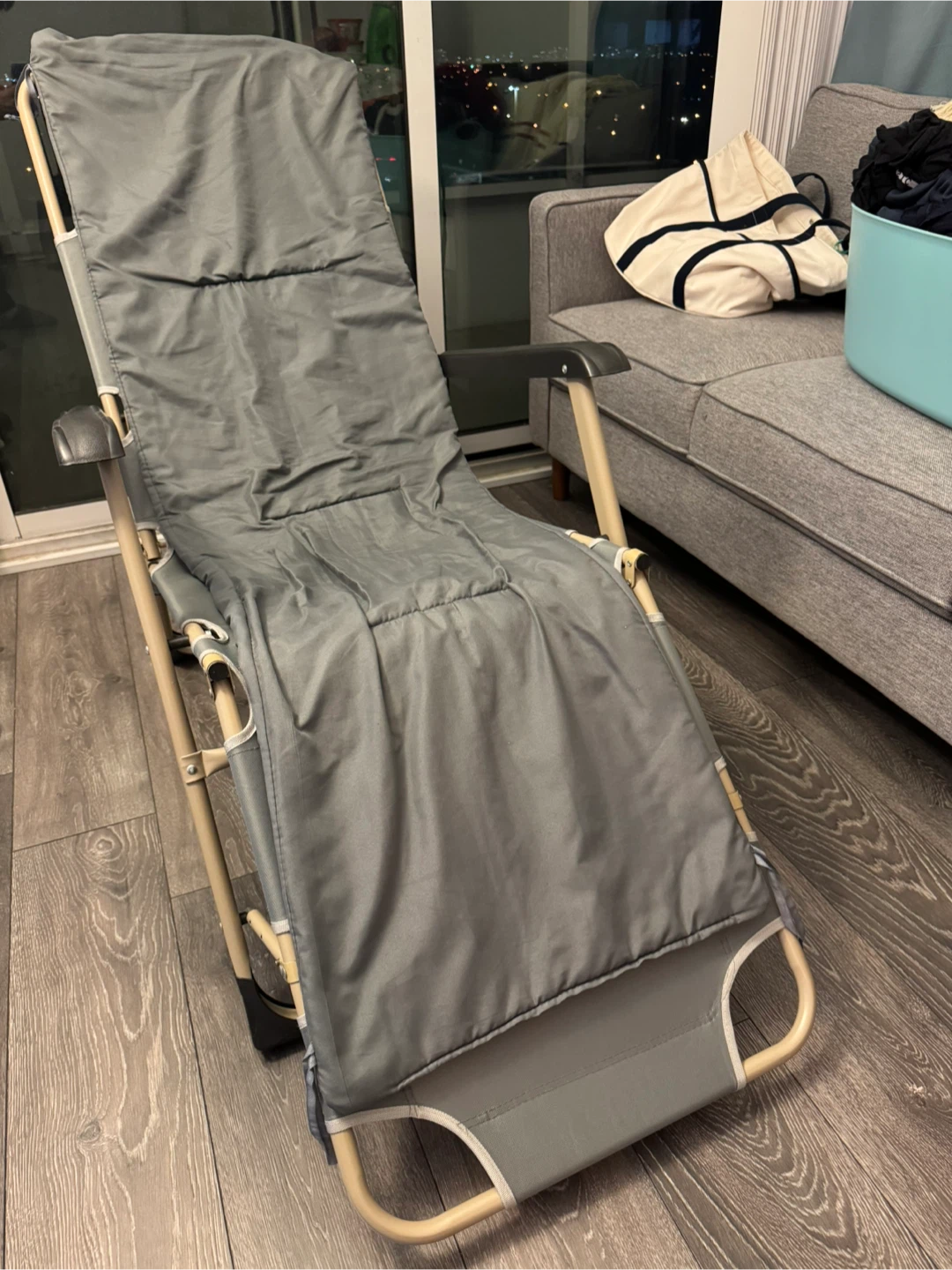 Grey Folding Reclining Chair - photo 3