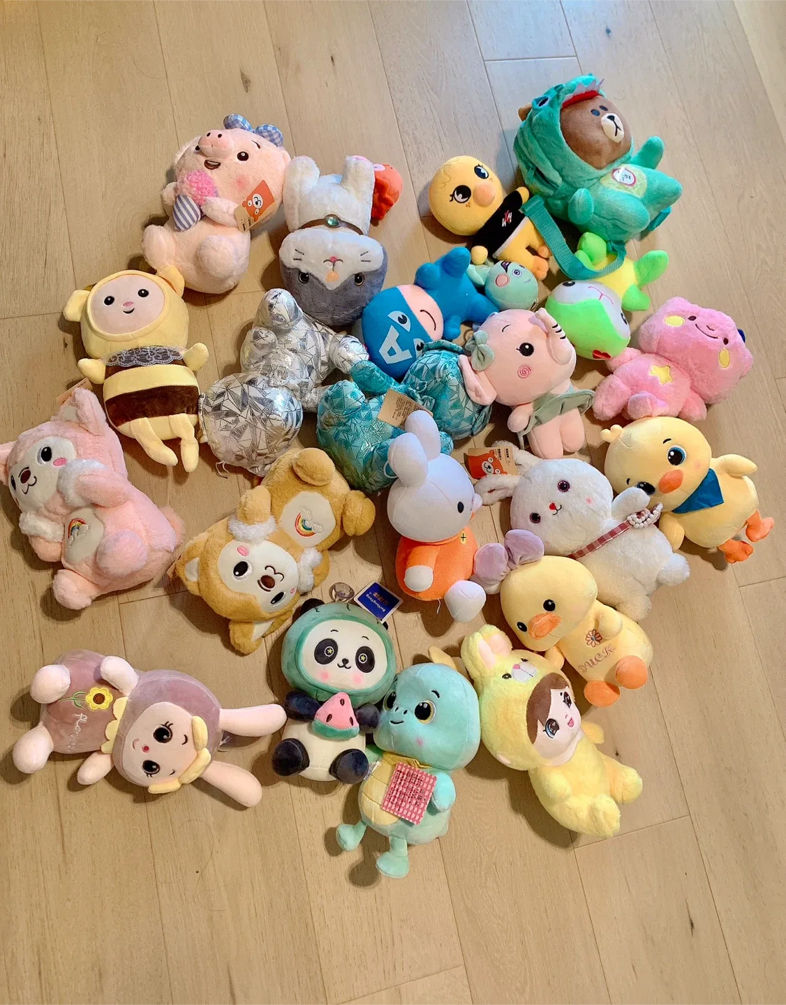 Over 20 new toys thumbnail