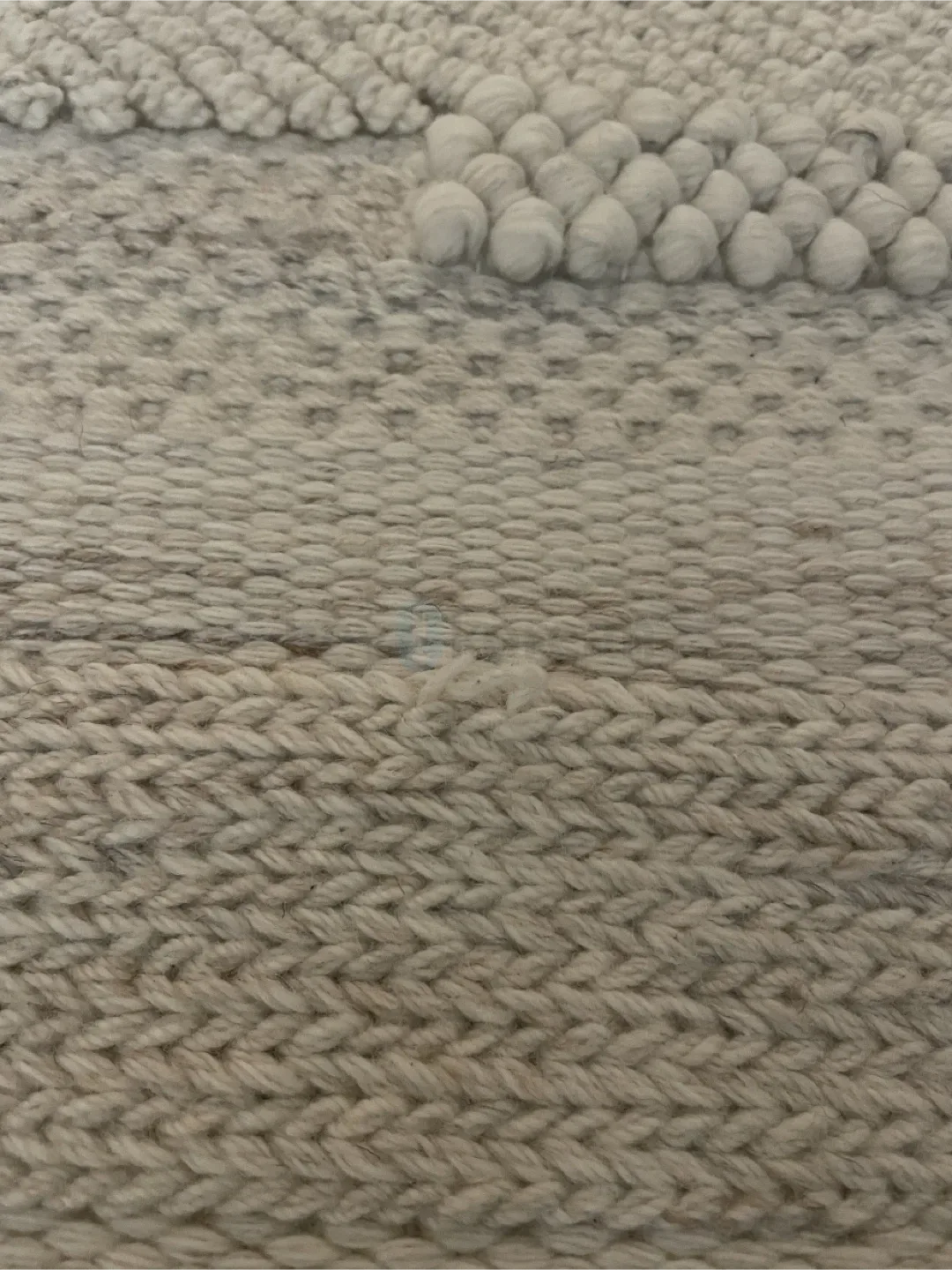 IKEA Bronden Rug, Handmade Beige, 5'7" x 7'10" image indicator(4)