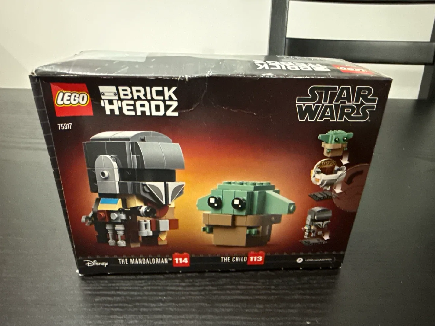 LEGO BrickHeadz Star Wars The Mandalorian & The Child 75317 image indicator(2)