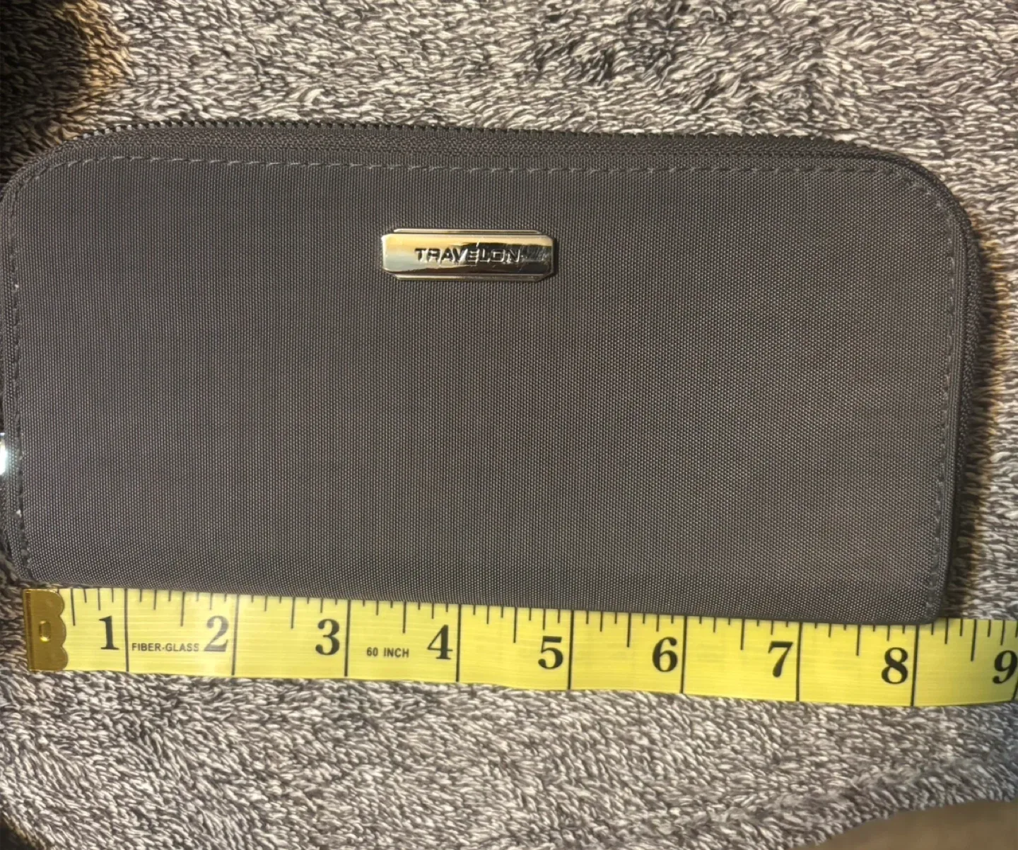 Travelon RFID Blocking Wallet image indicator(2)