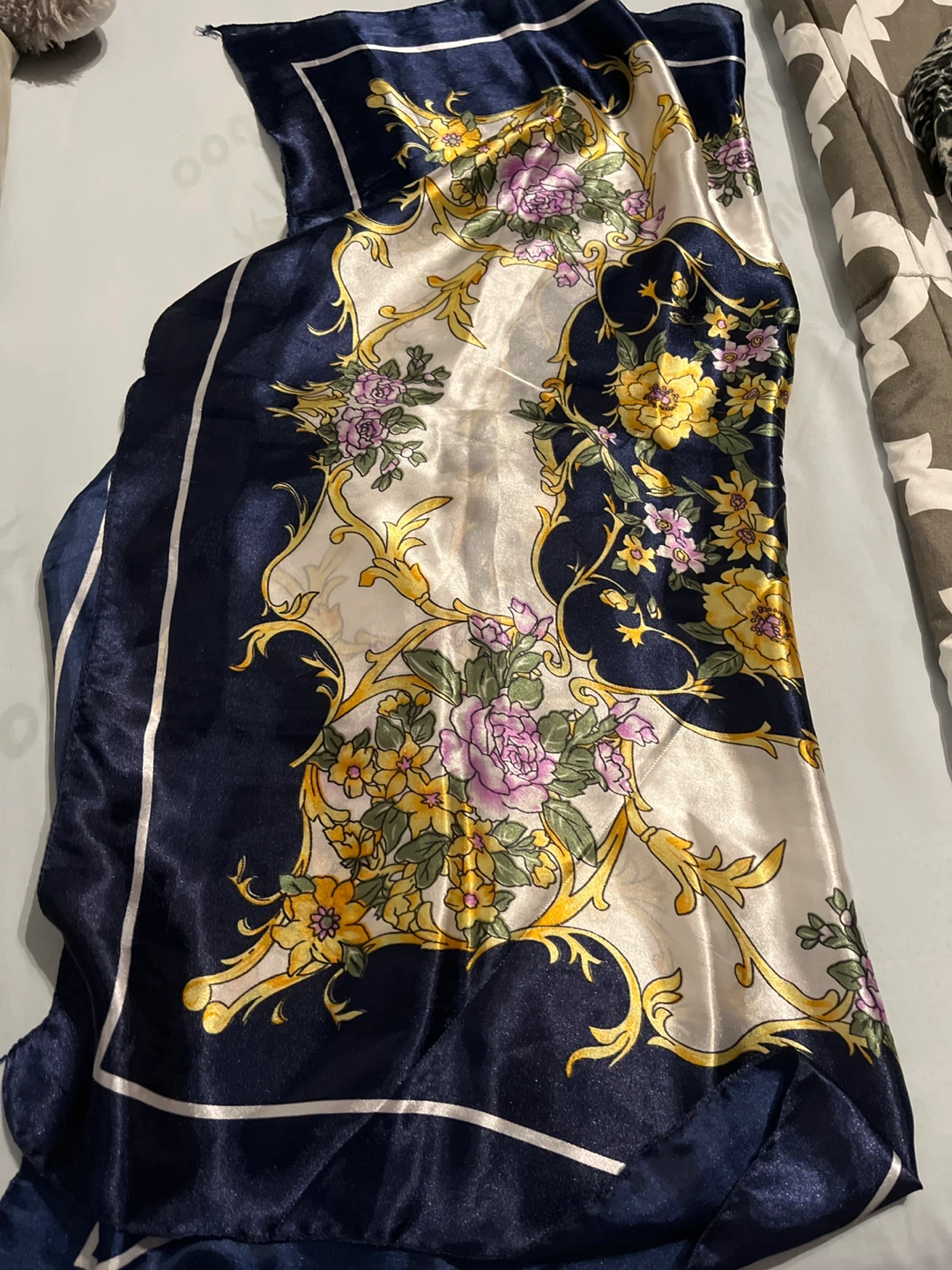 Floral Pattern Silk Scarf - Navy Blue - photo 3