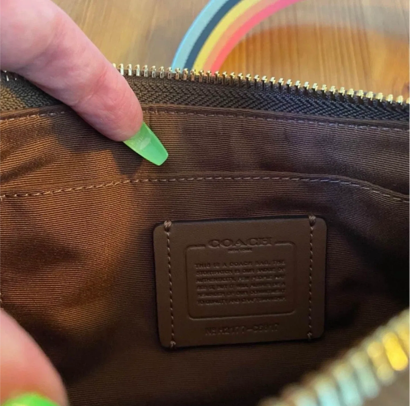 💯 AUTHENTIC COACH CROSSBODY BAG image indicator(6)