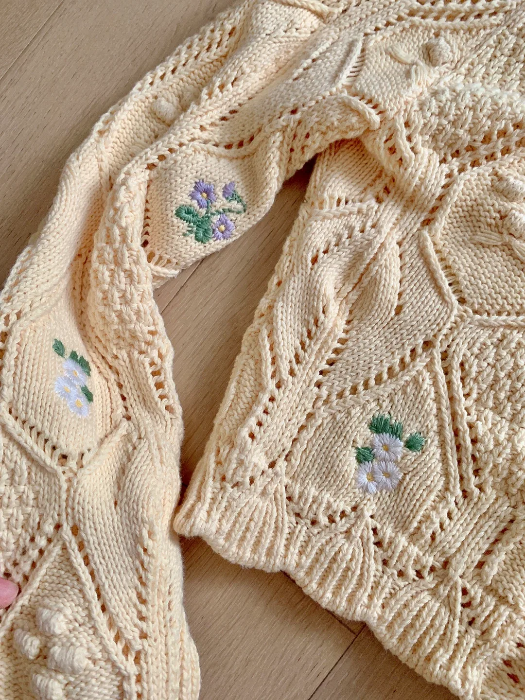 New Zara Knit Cardigan - Size S image indicator(7)