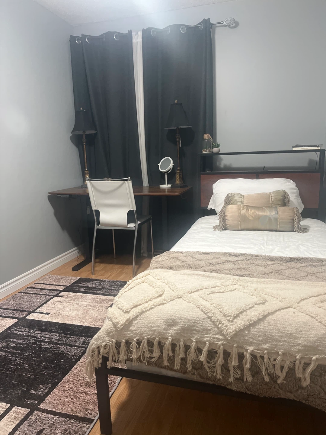 Room for Rent - photo 2