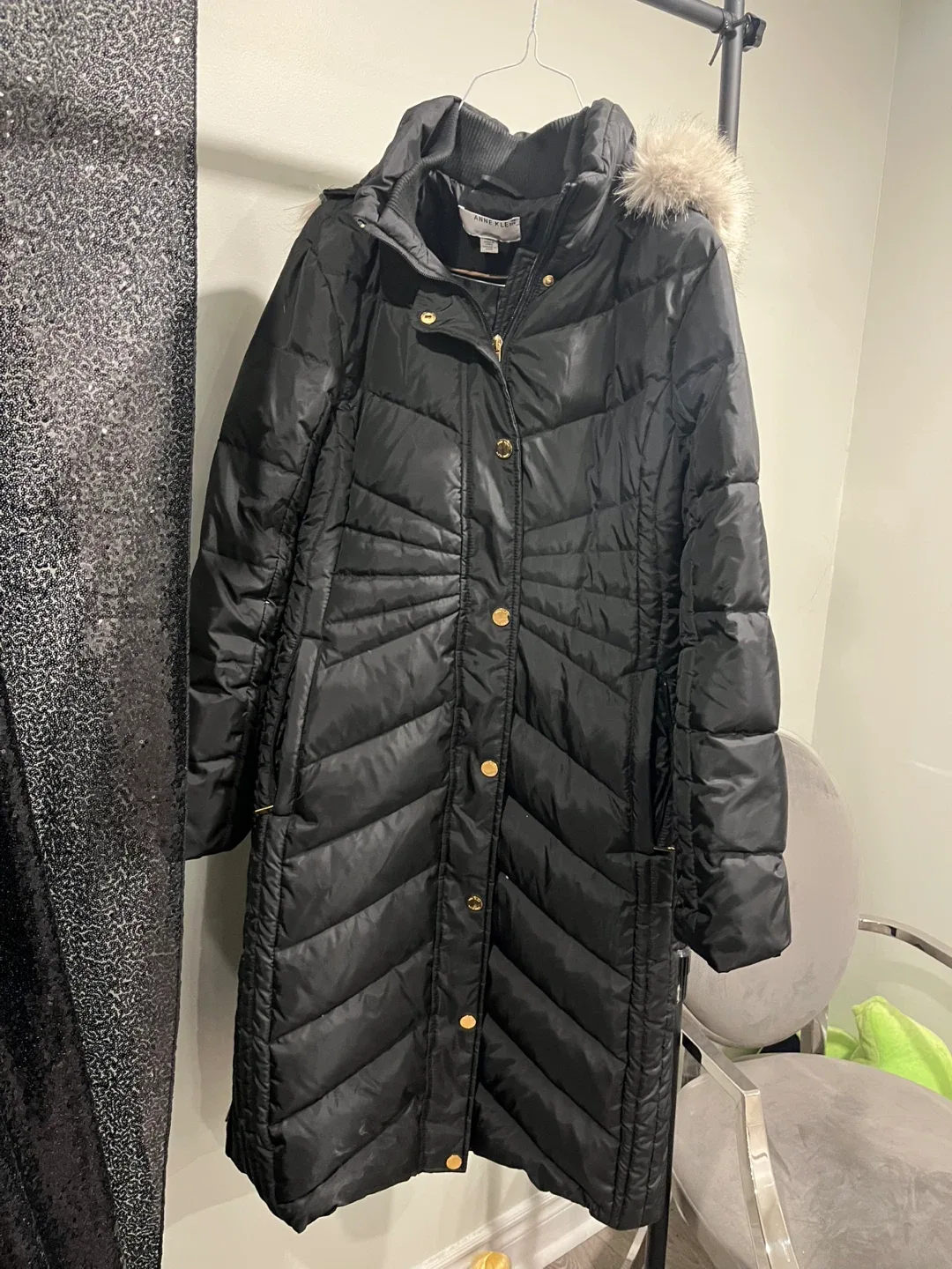 Anne Klein Black Puffer Coat - Size L image indicator(4)