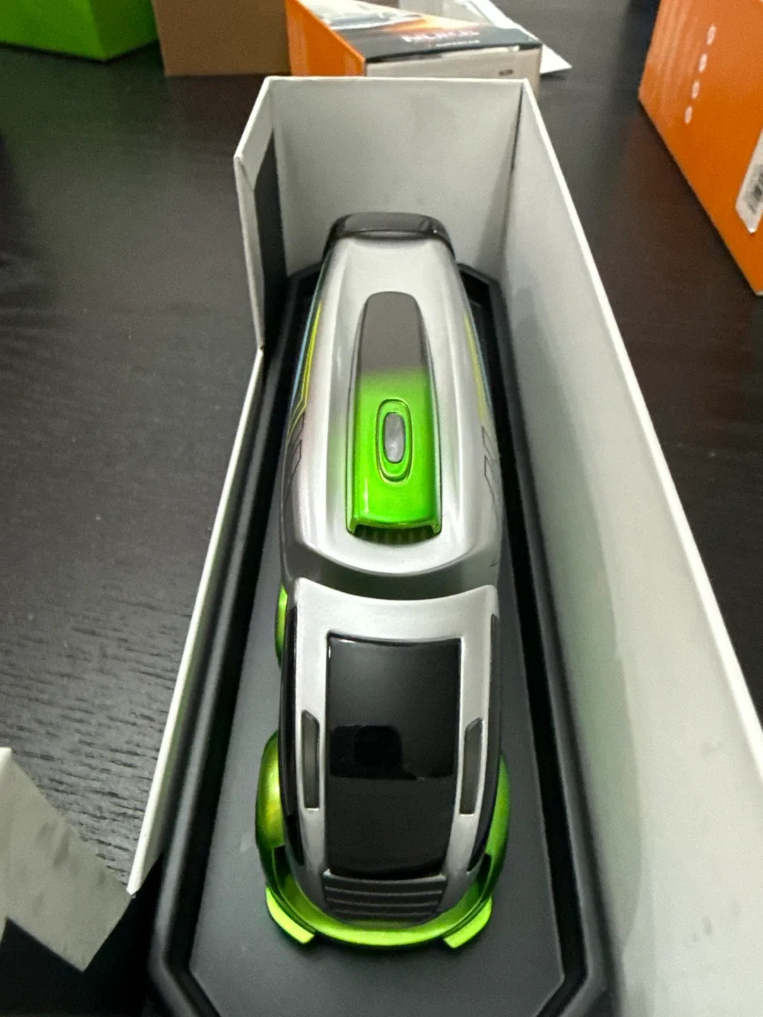 Anki Overdrive Freewheel Supertruck (With Box) image indicator(2)