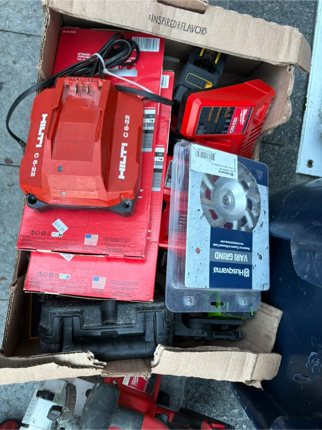 Mixed Power Tools: Milwaukee & Hilti image indicator(5)