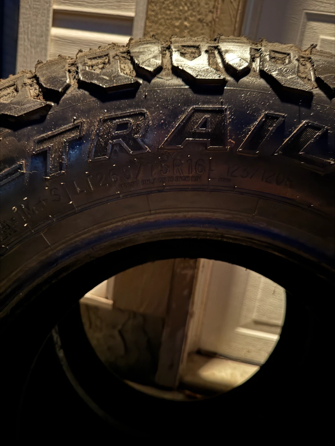 LT 265/75R16 winter tires - photo 5