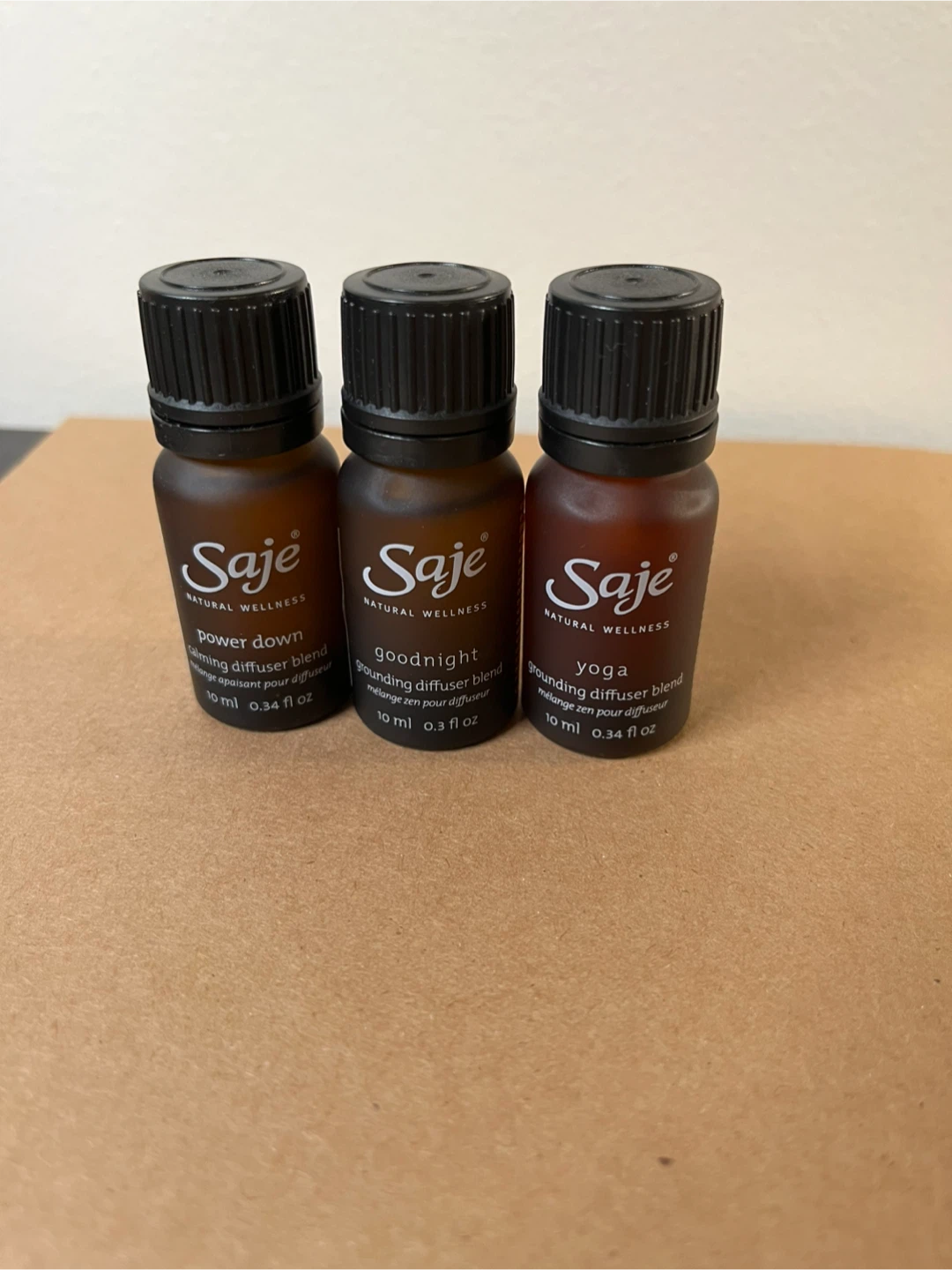 Open box-Saje Aroma Om Deluxe Diffuser + essential oil - photo 2