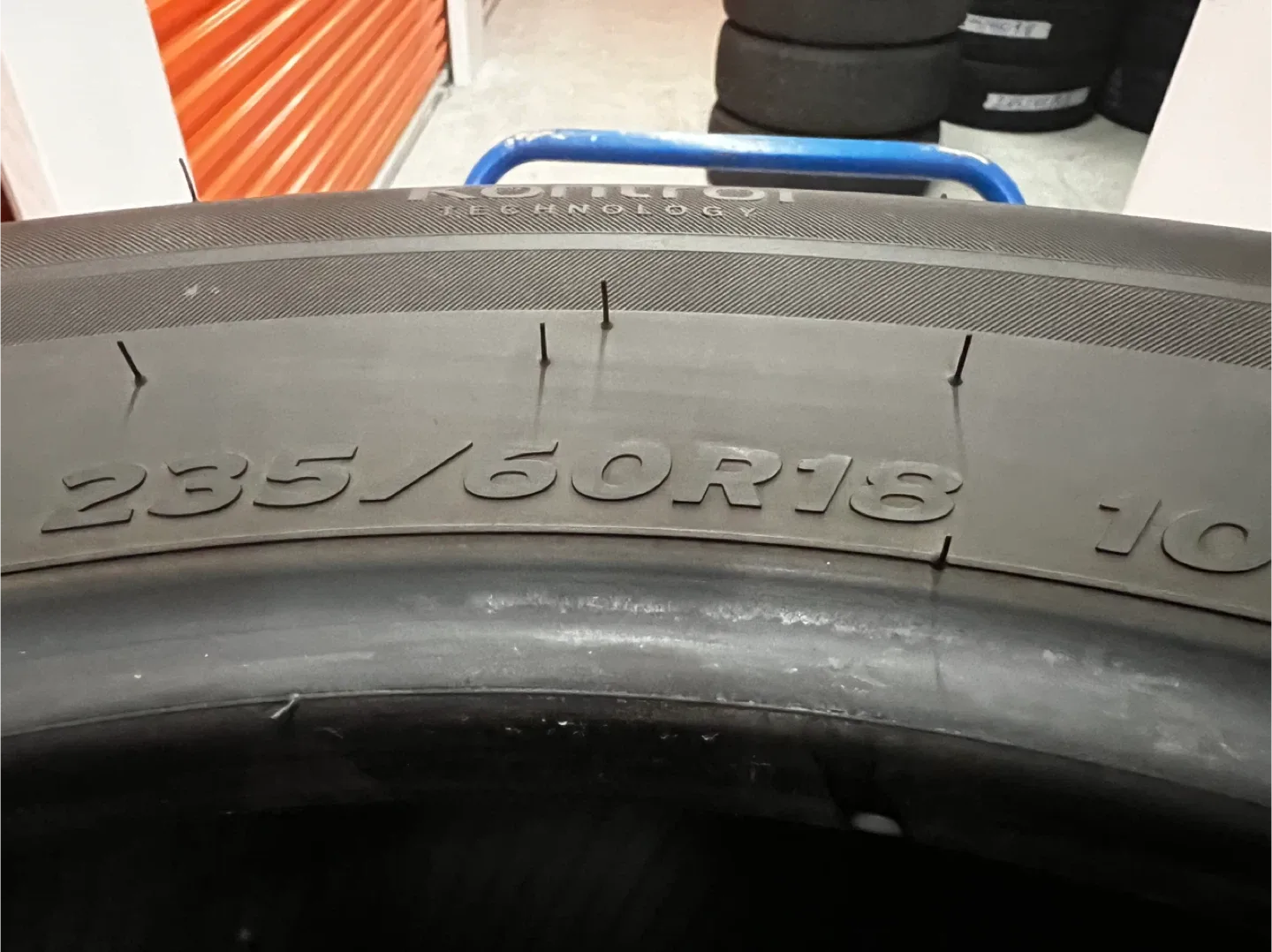 Hankook 235/50R18 Tires - Set of 4 image indicator(4)