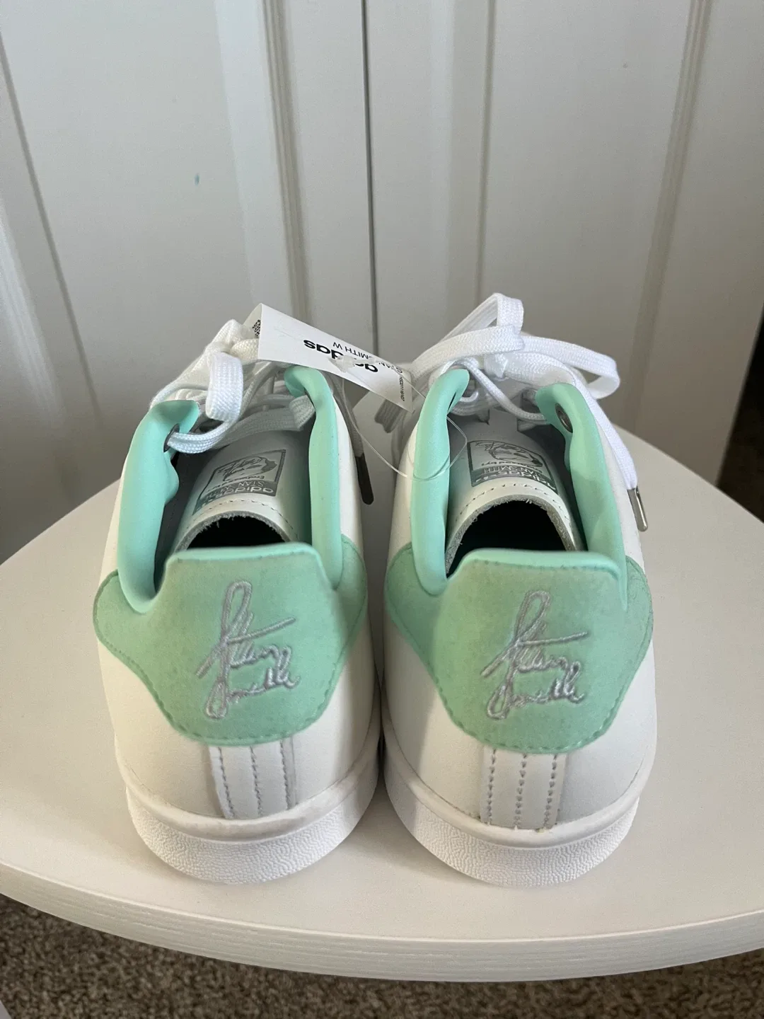 New Adidas Stan Smith W, Size 8.5 (US) image indicator(3)