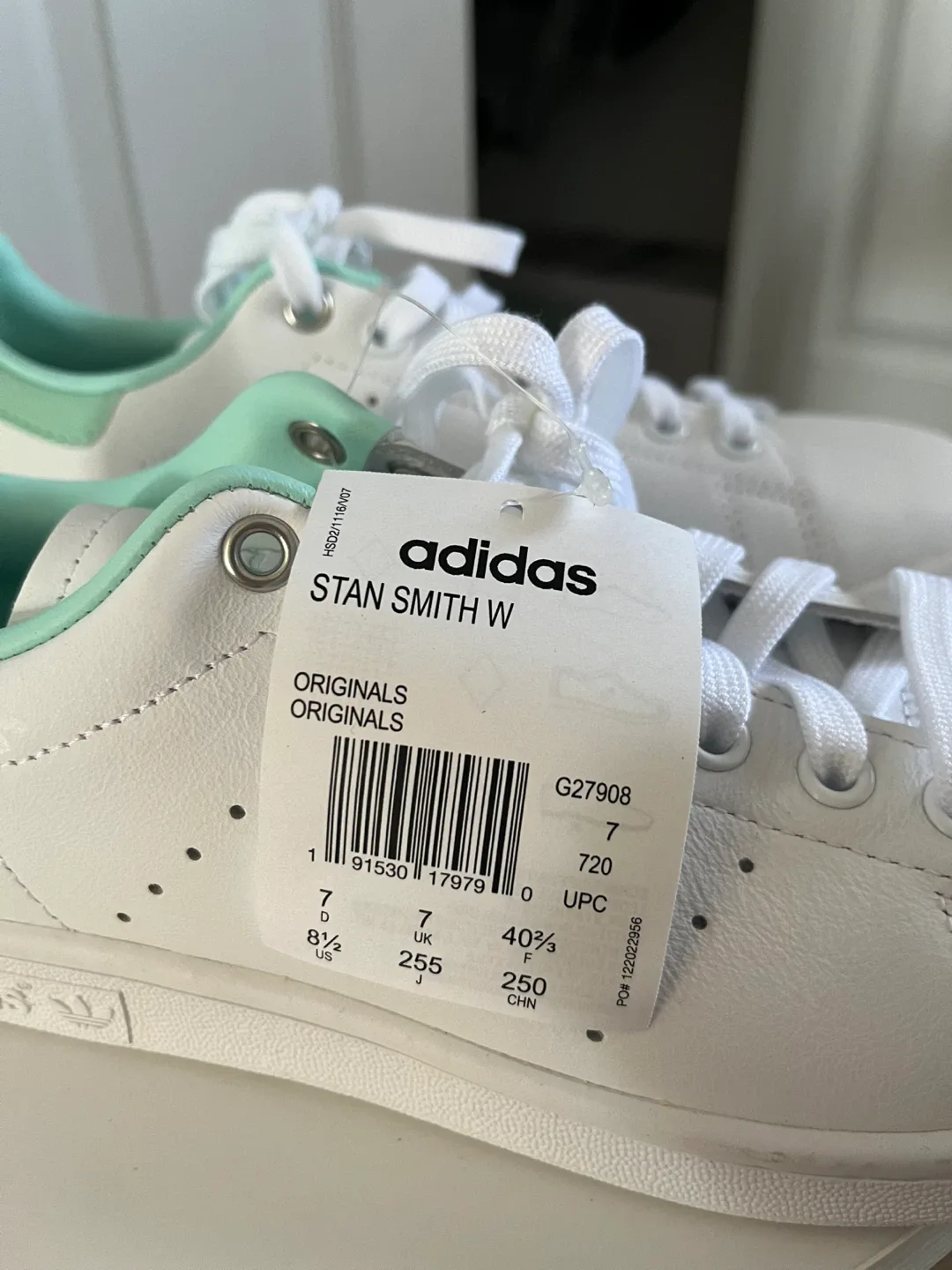 New Adidas Stan Smith W, Size 8.5 (US) image indicator(5)