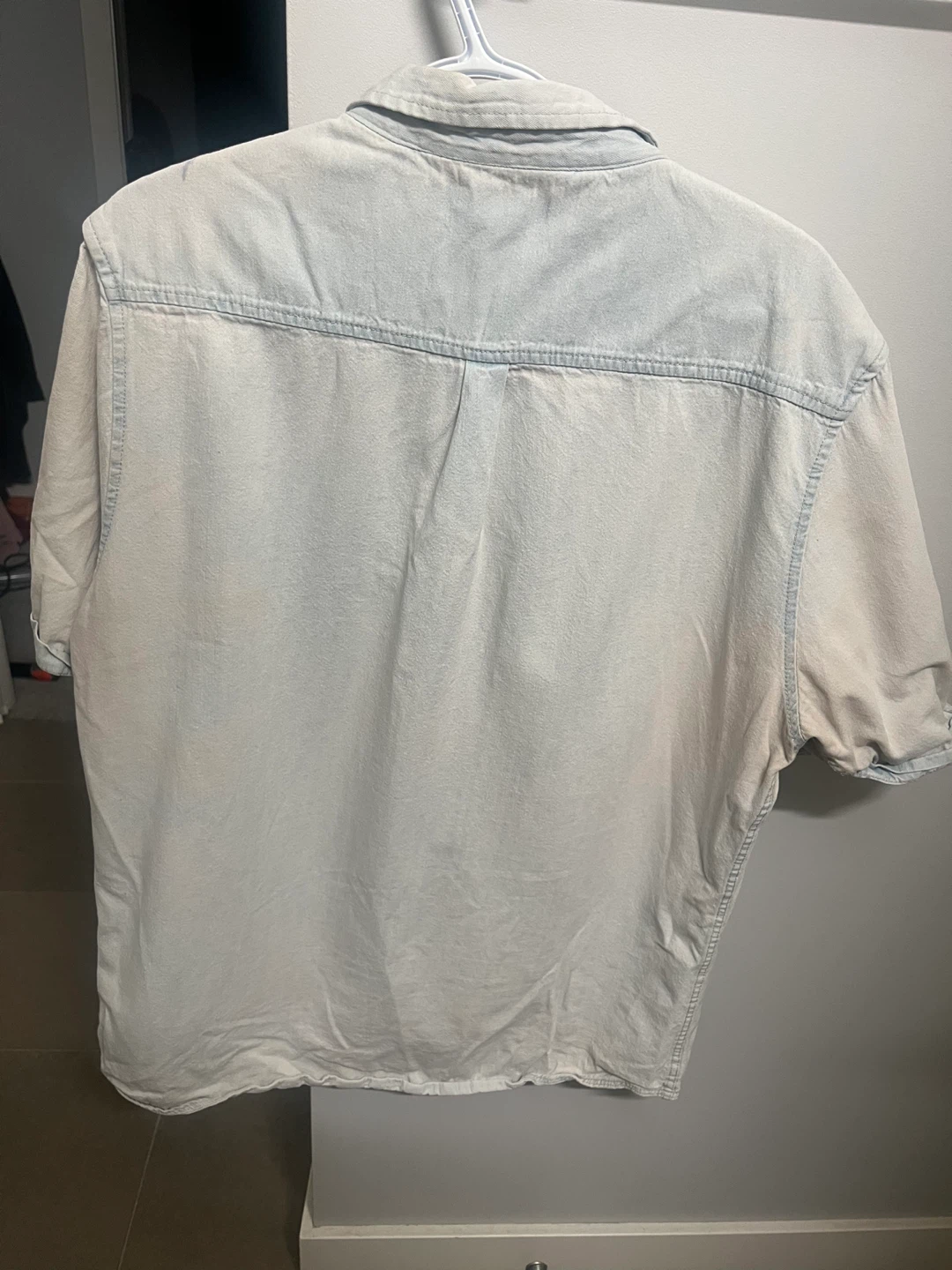 Men’s L Light wash Urban Man Shirt - photo 3