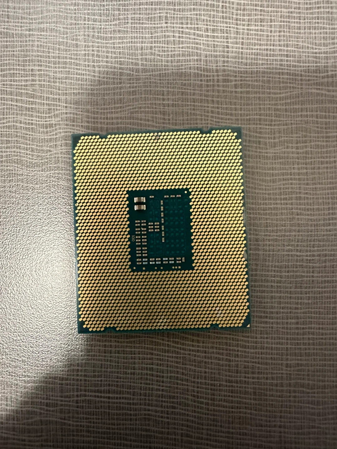 Intel Core i7-5820K CPU - photo 2