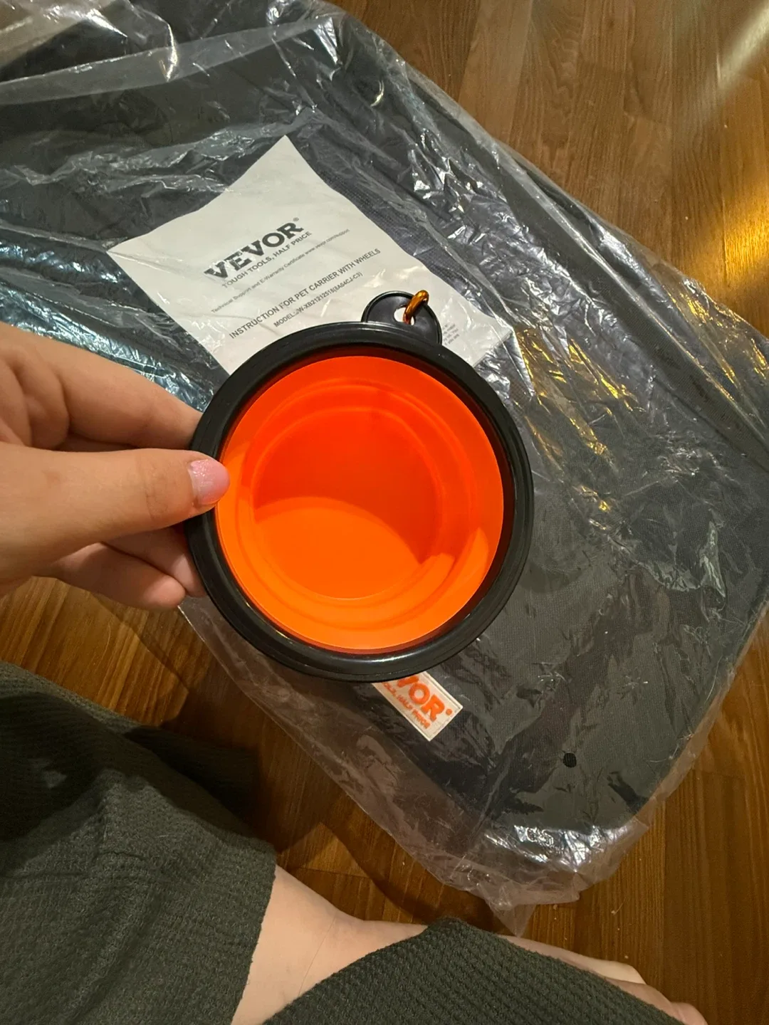 VEVOR Rolling Pet Carrier - Black LARGE image indicator(10)