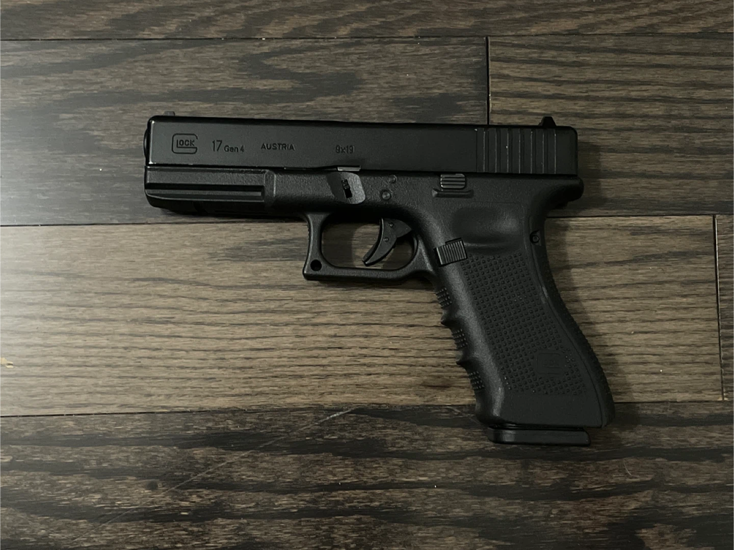 Glock 17 Airsoft - photo 2