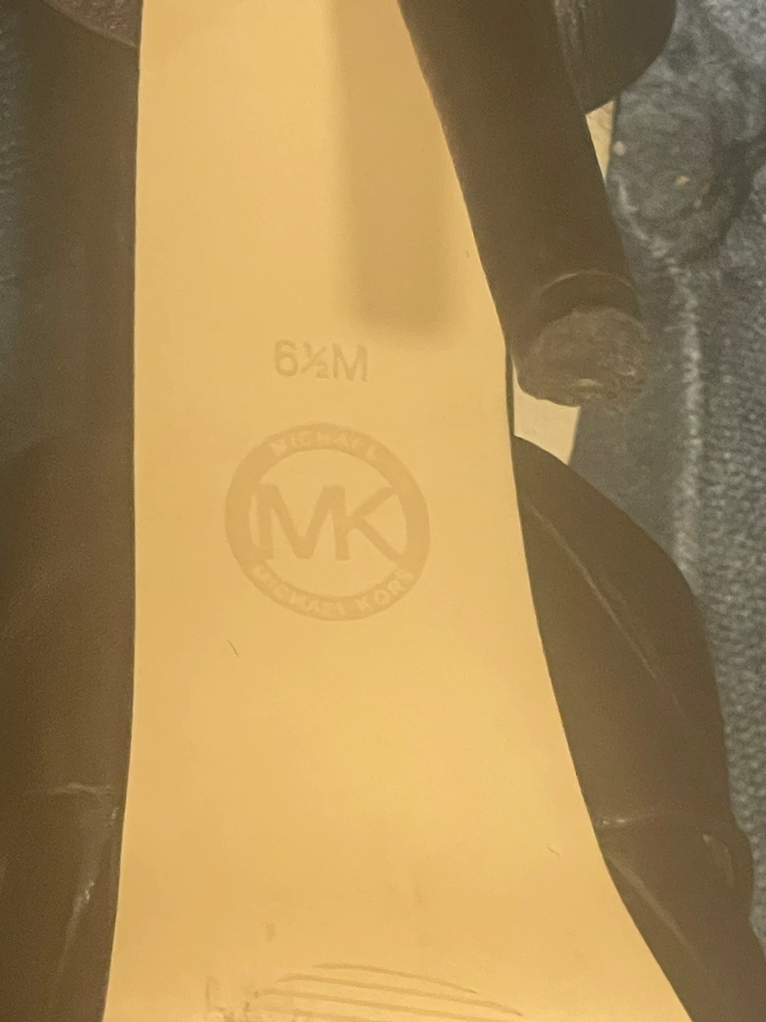 Michael Kors Black Heels - Size 6.5M - photo 3