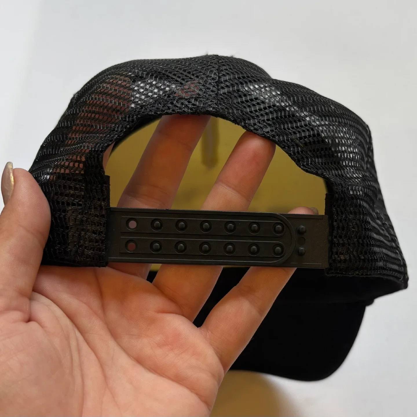 Mackenzie Porter Autographed Trucker Hat Signed Snapback Cap image indicator(6)