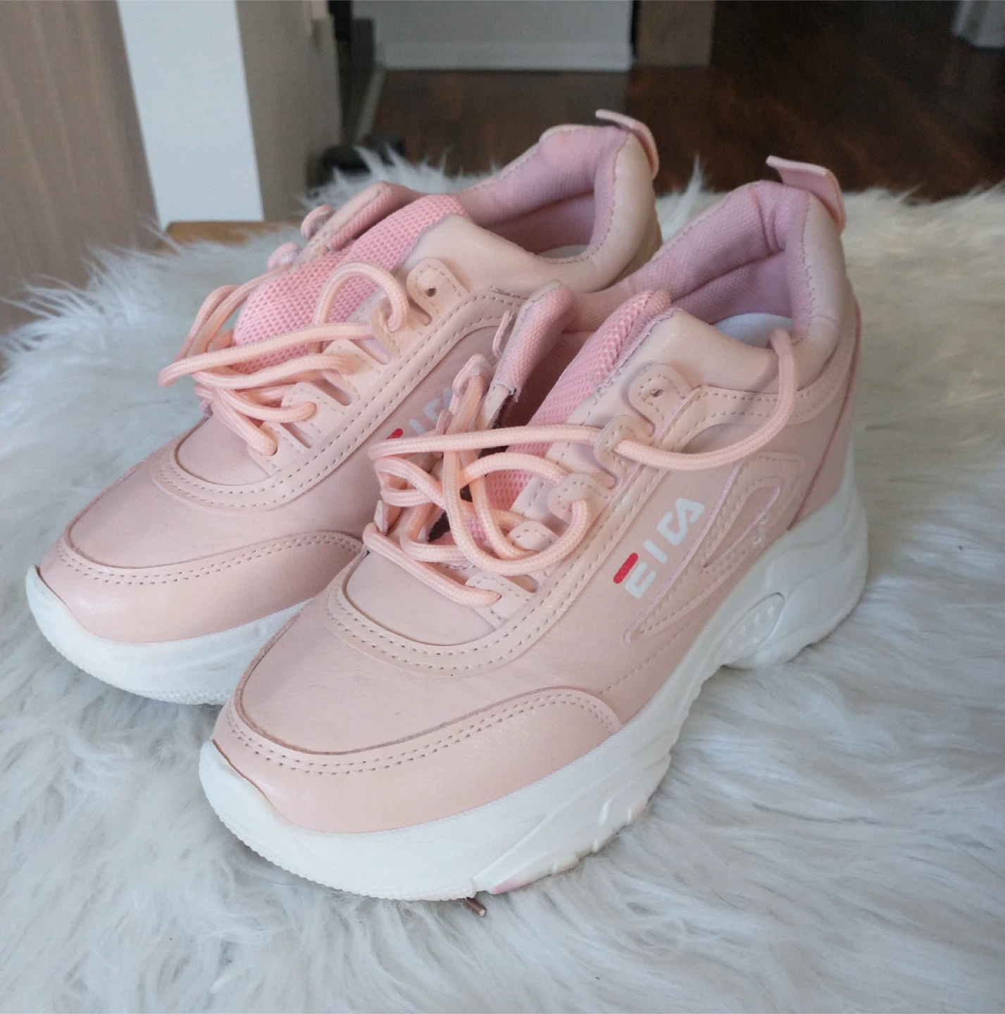 Fila Pink Sneakers - Size 8 (EU 38)