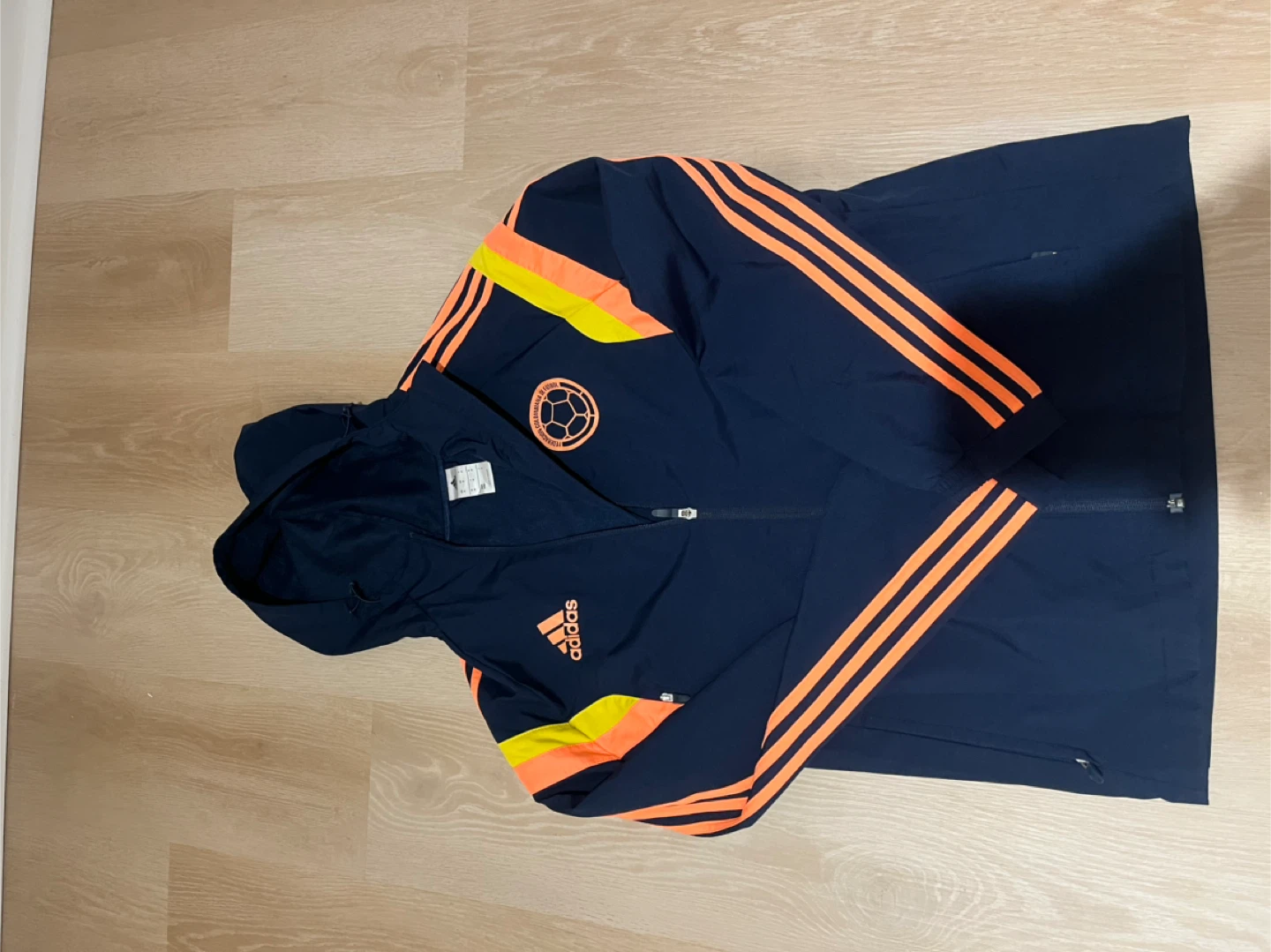 Adidas Colombia Jacket Size M - photo 3