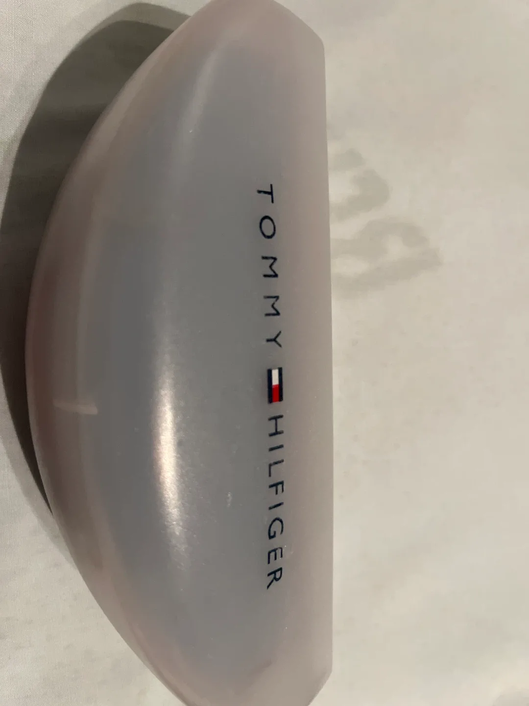 Tommy Hilfiger Sunglasses with Case women’s image indicator(3)