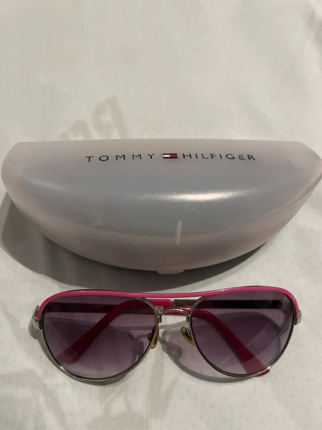 Tommy Hilfiger Sunglasses with Case women’s thumbnail