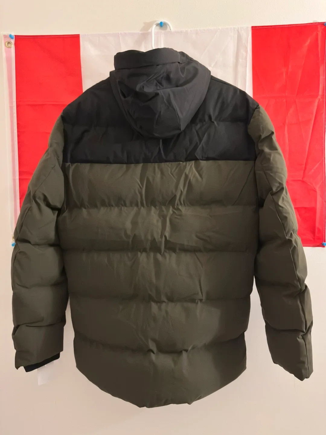 Men's Puffer Jacket - Olive Green image indicator(2)