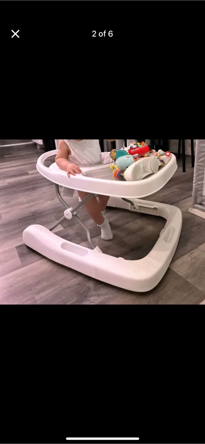 Various baby items bundle image indicator(2)