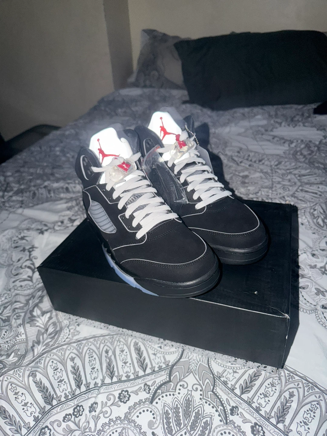 Nike Air Jordan 5 metallic - photo 4