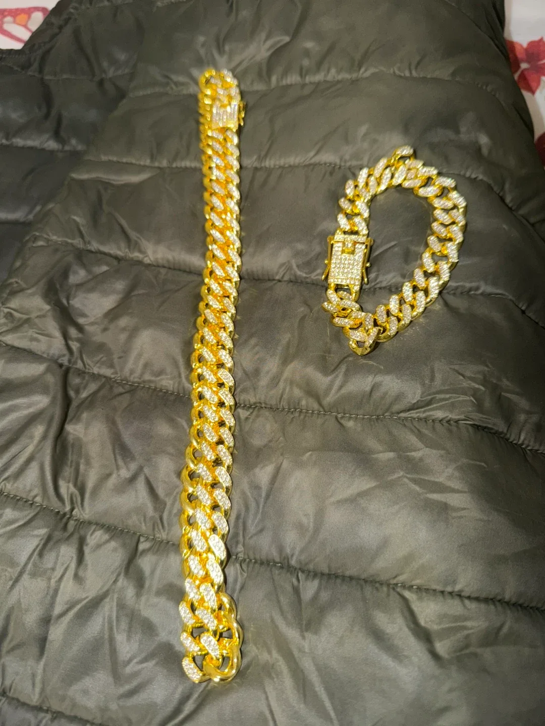 Gold plated over brass Cuban chain image indicator(2)