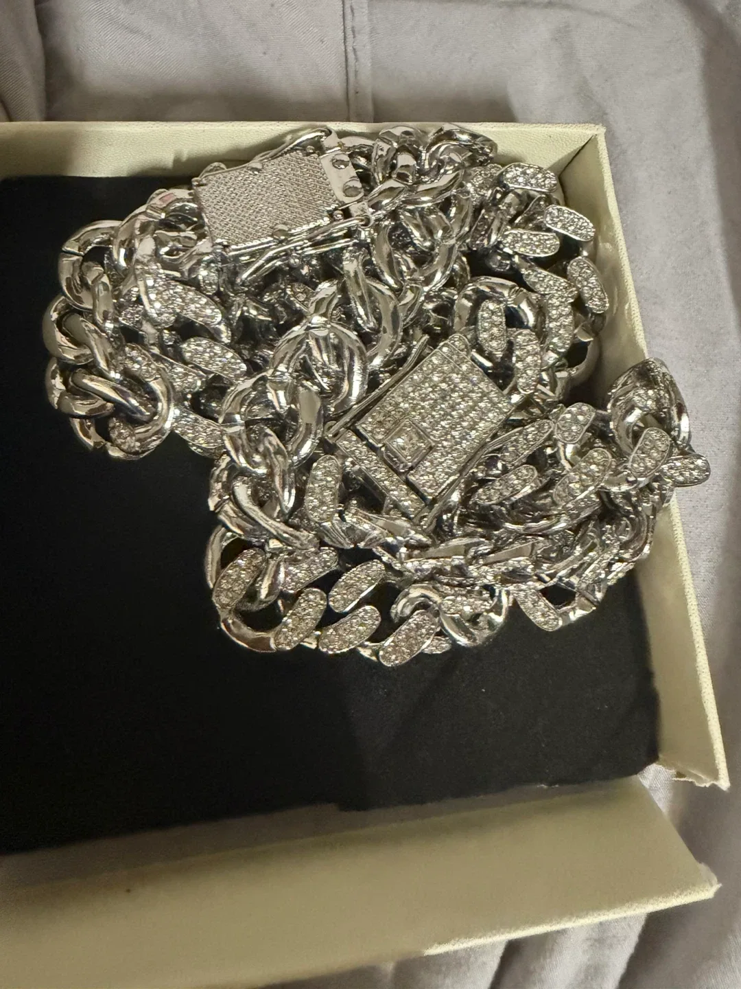 Cuban Link Chain and Bracelet Set image indicator(2)