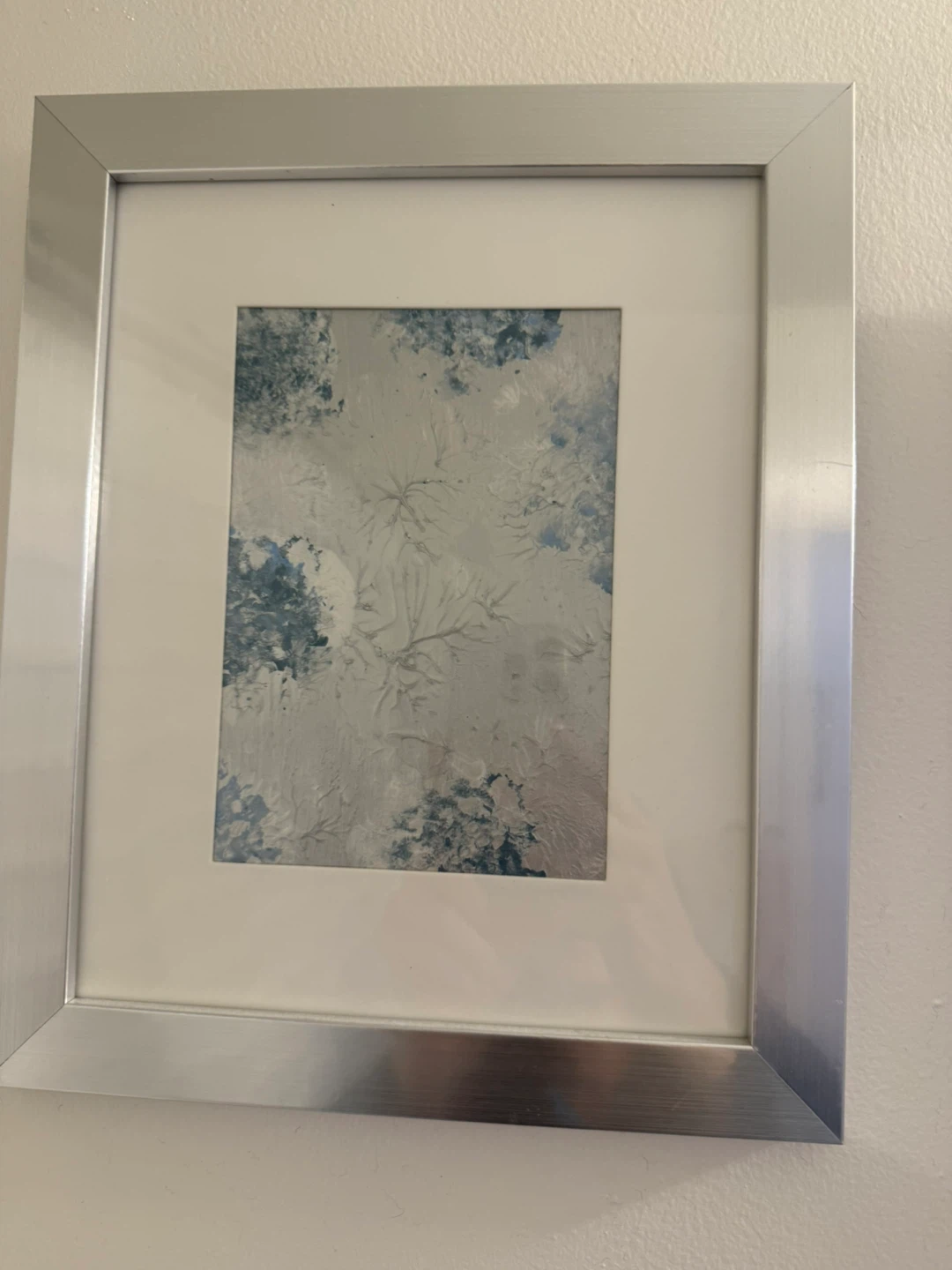 Must sell by Friday !  ! Silver Framed Wall Art - Set of 2 - photo 3