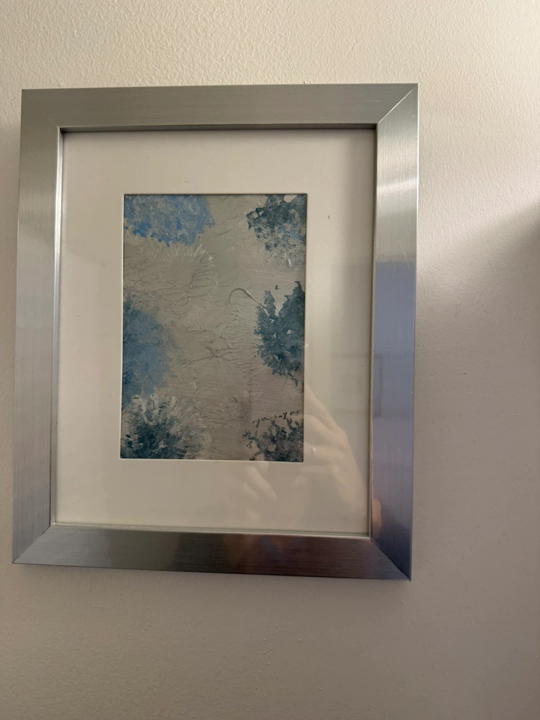 Must sell by Friday !  ! Silver Framed Wall Art - Set of 2 - photo 2