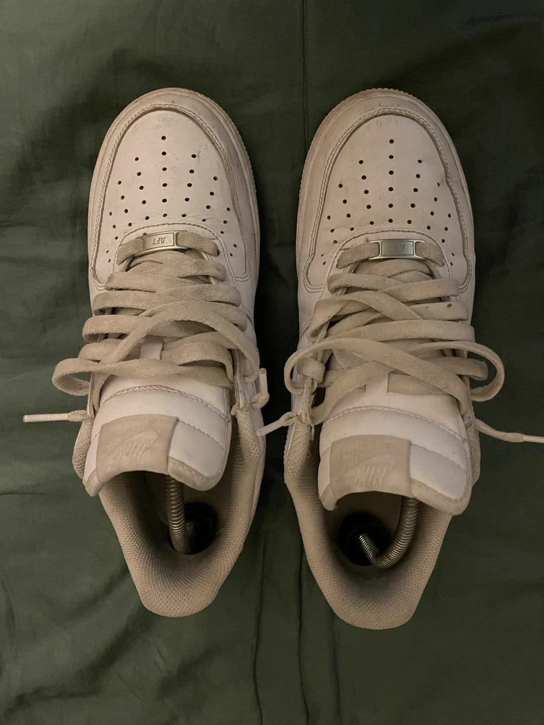 Nike Air Force 1 image indicator(2)