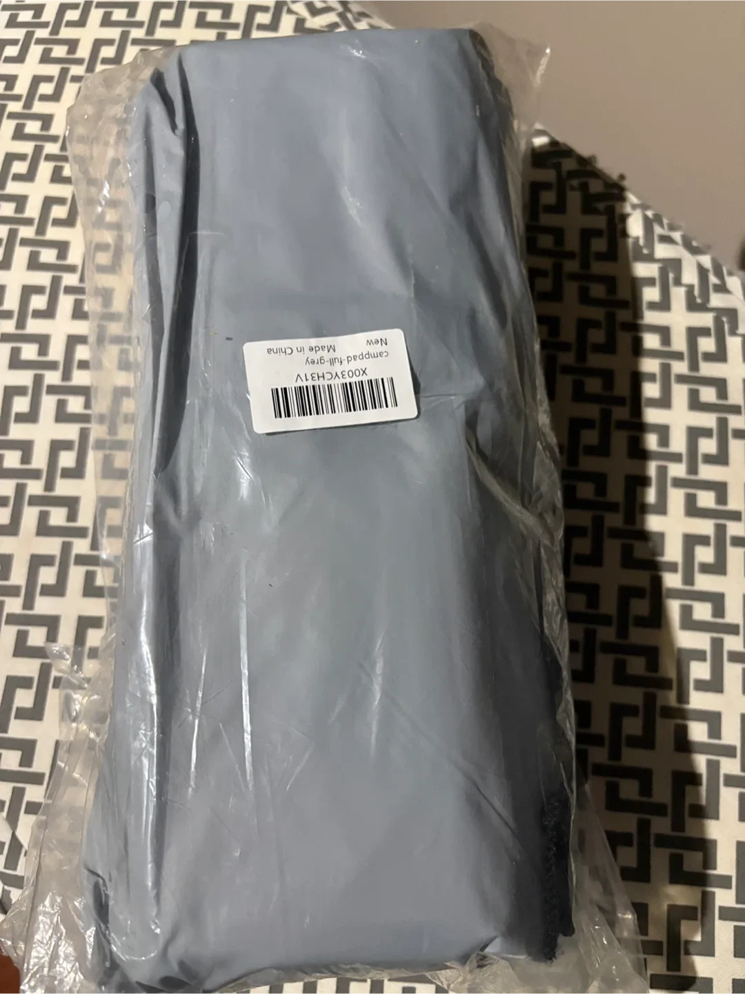 Single Grey Camping Sleeping Pad image indicator(3)