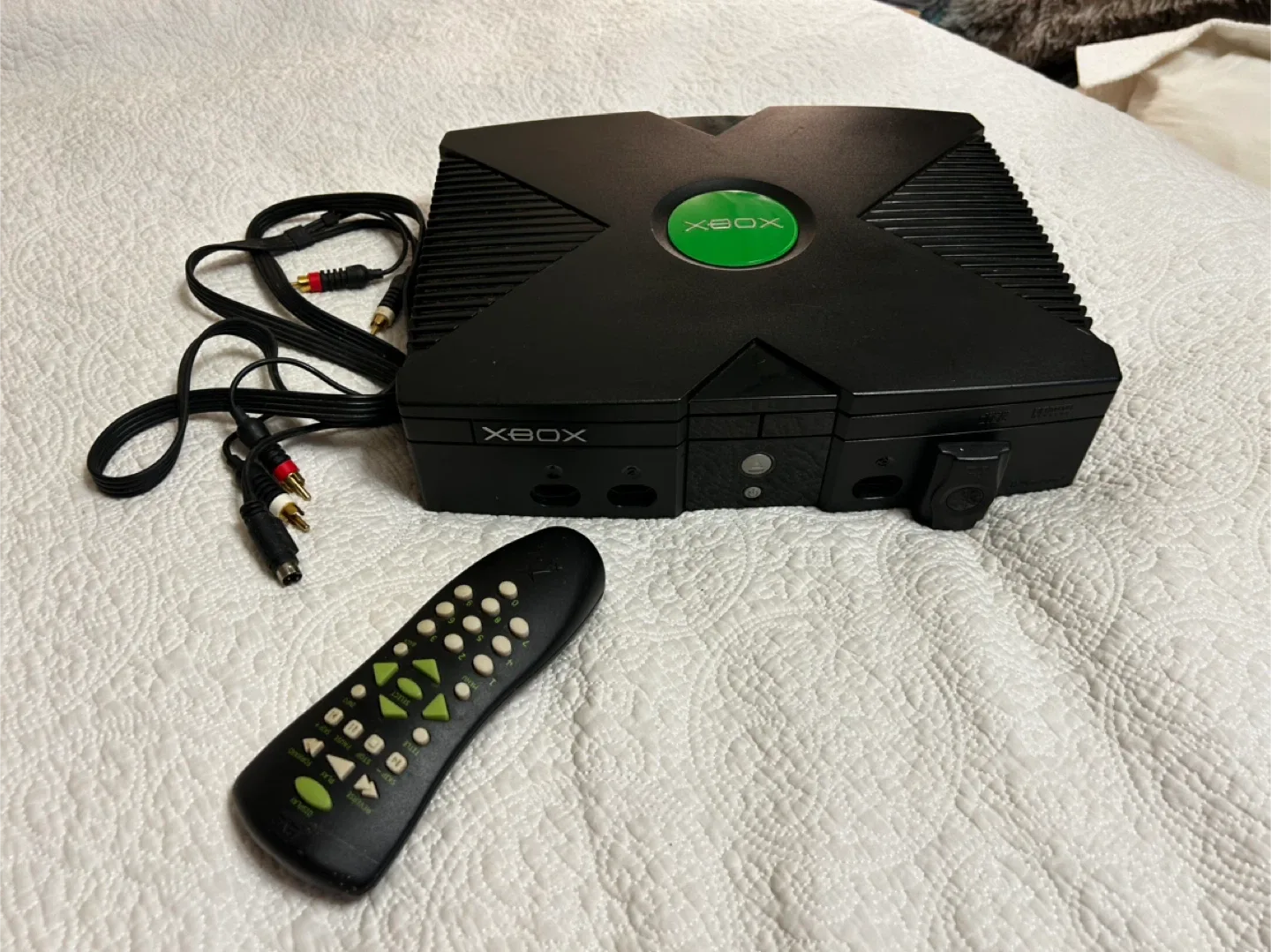 Original Xbox Console with Remote thumbnail