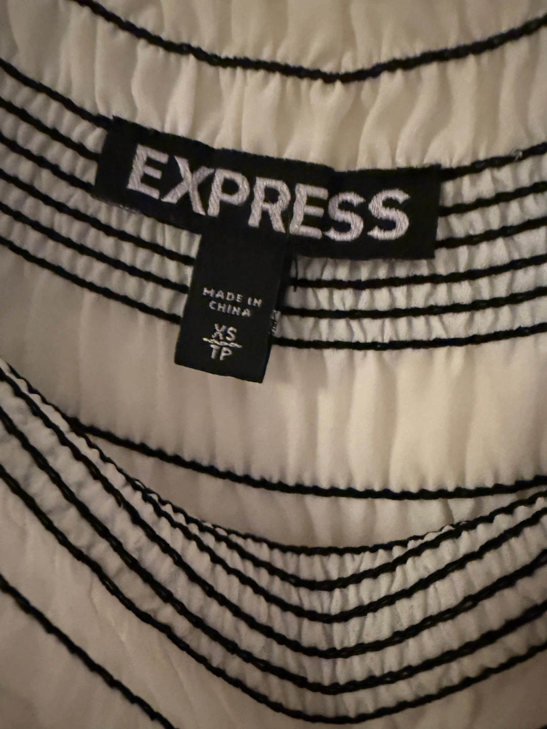 Express Cream/Black Top - Size XS - photo 2