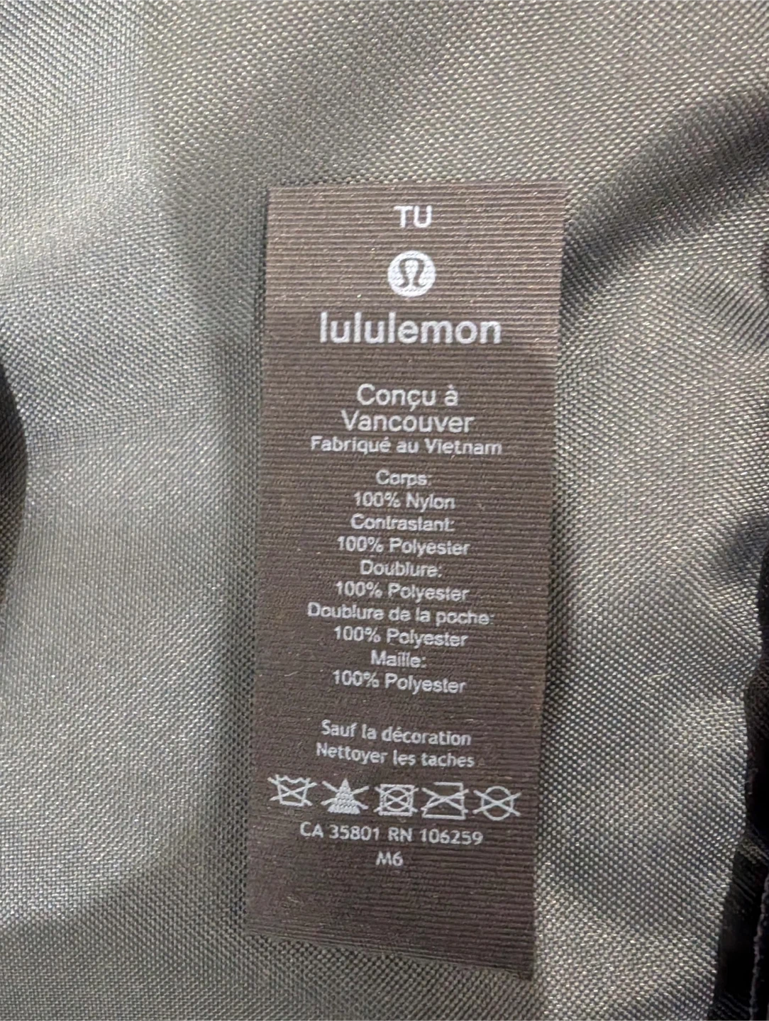 Lululemon Black OS Messenger Bag - photo 3