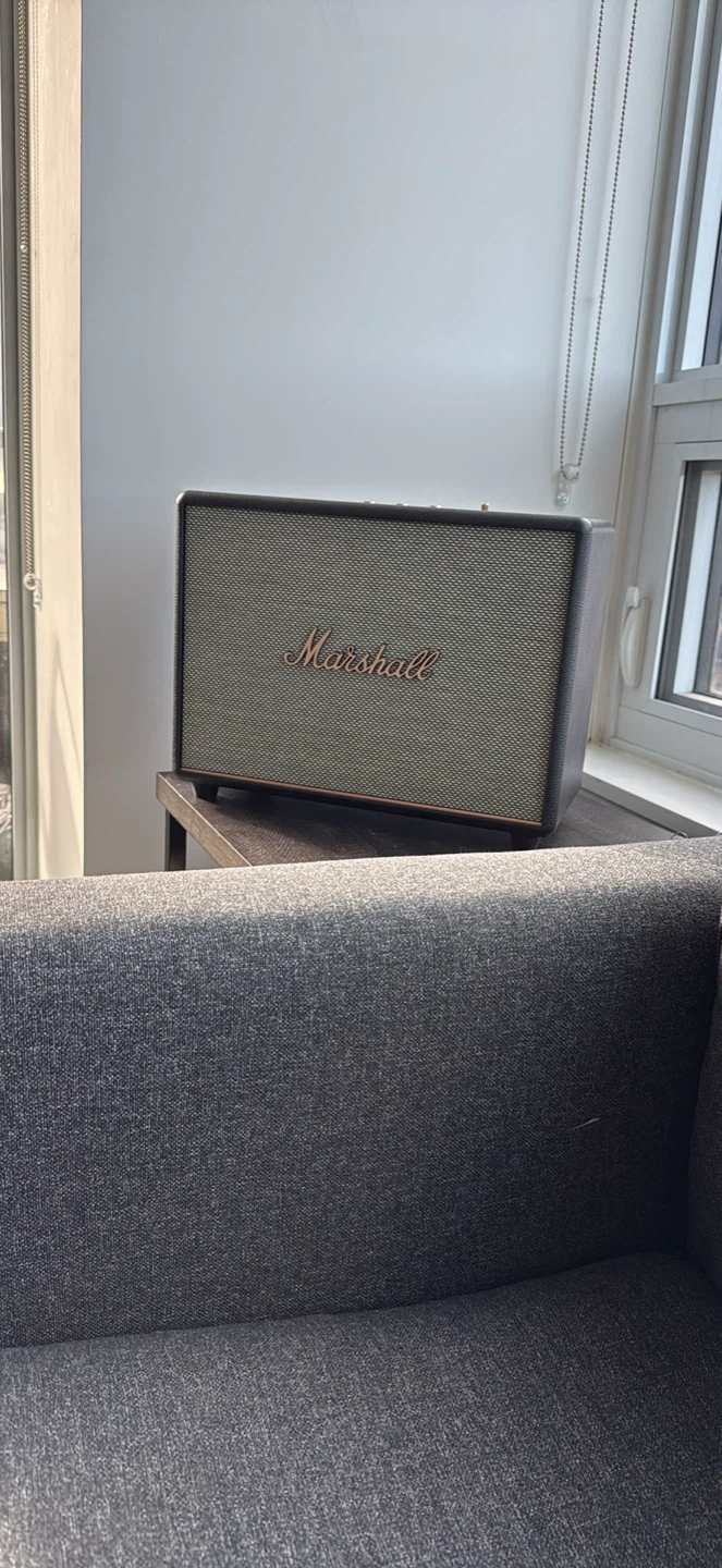 Marshall Woburn III Bluetooth Speaker - Like New!