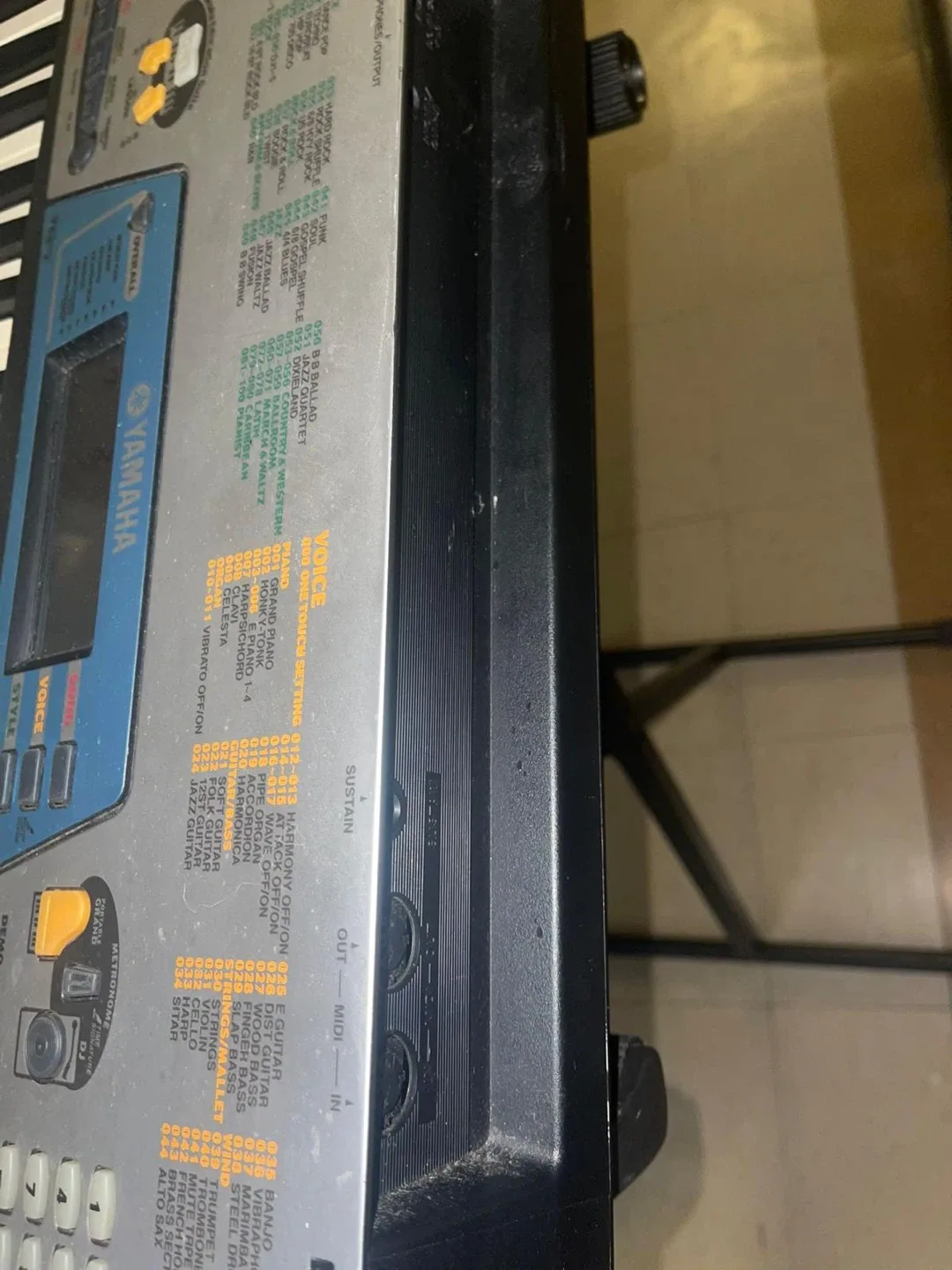 Yamaha PSR-170 Keyboard with Stand image indicator(5)