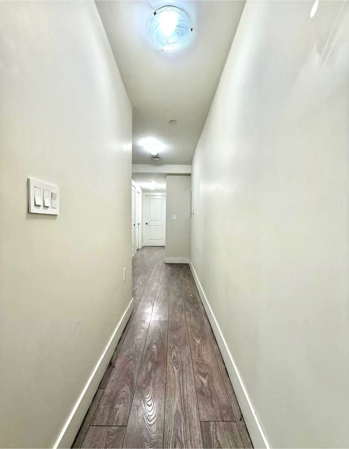 Room For rent image indicator(4)