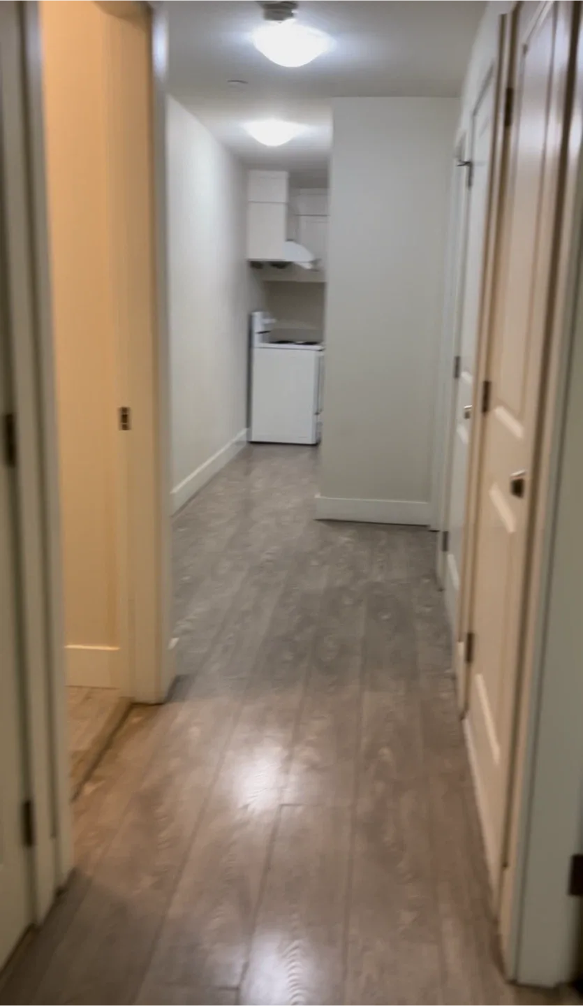 Room For rent image indicator(9)