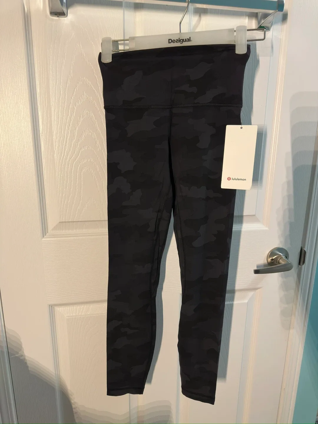 Lululemon Align Leggings, Size 4 image indicator(2)