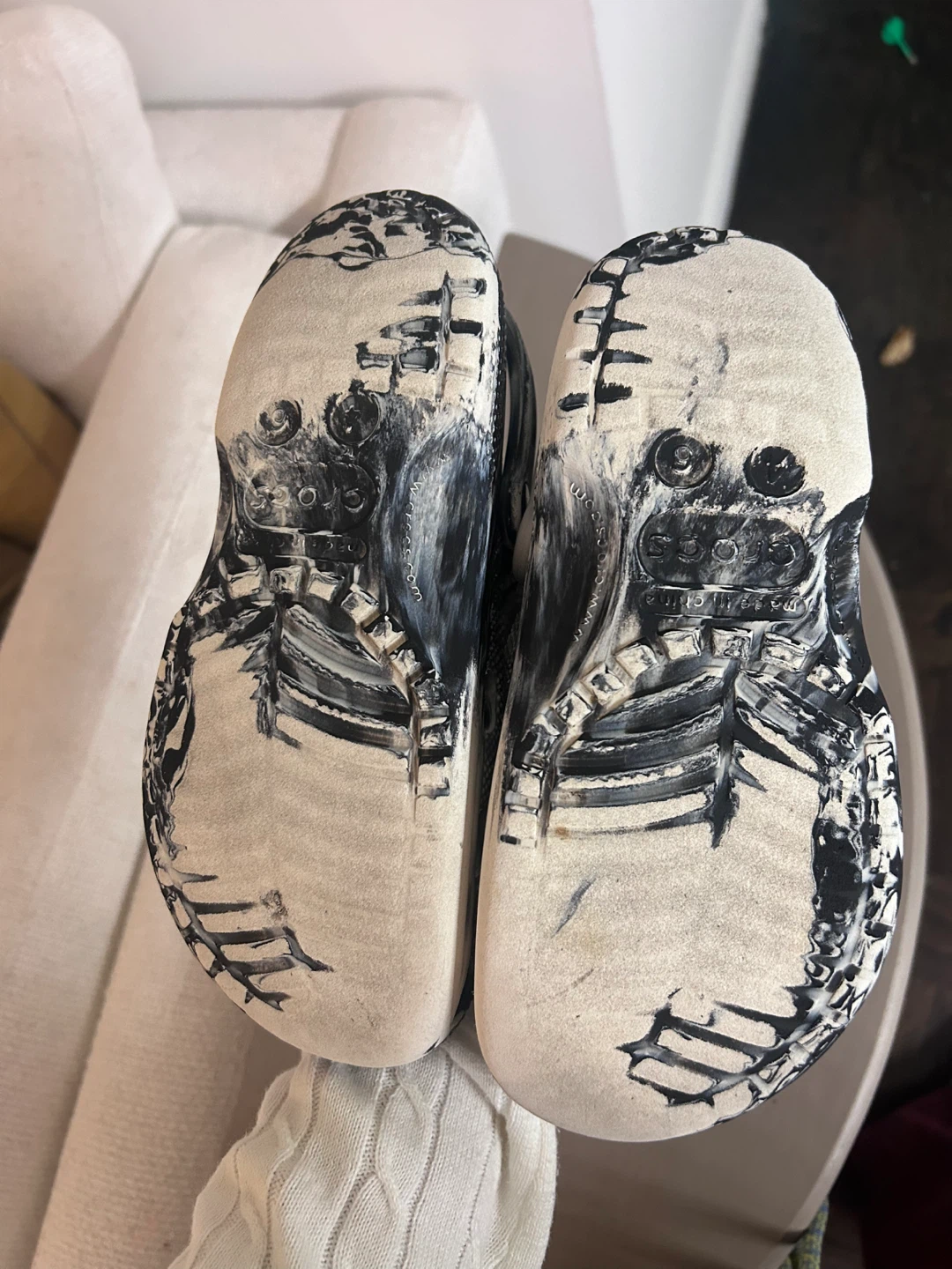 Crocs Marble Clog Size 6 - photo 2