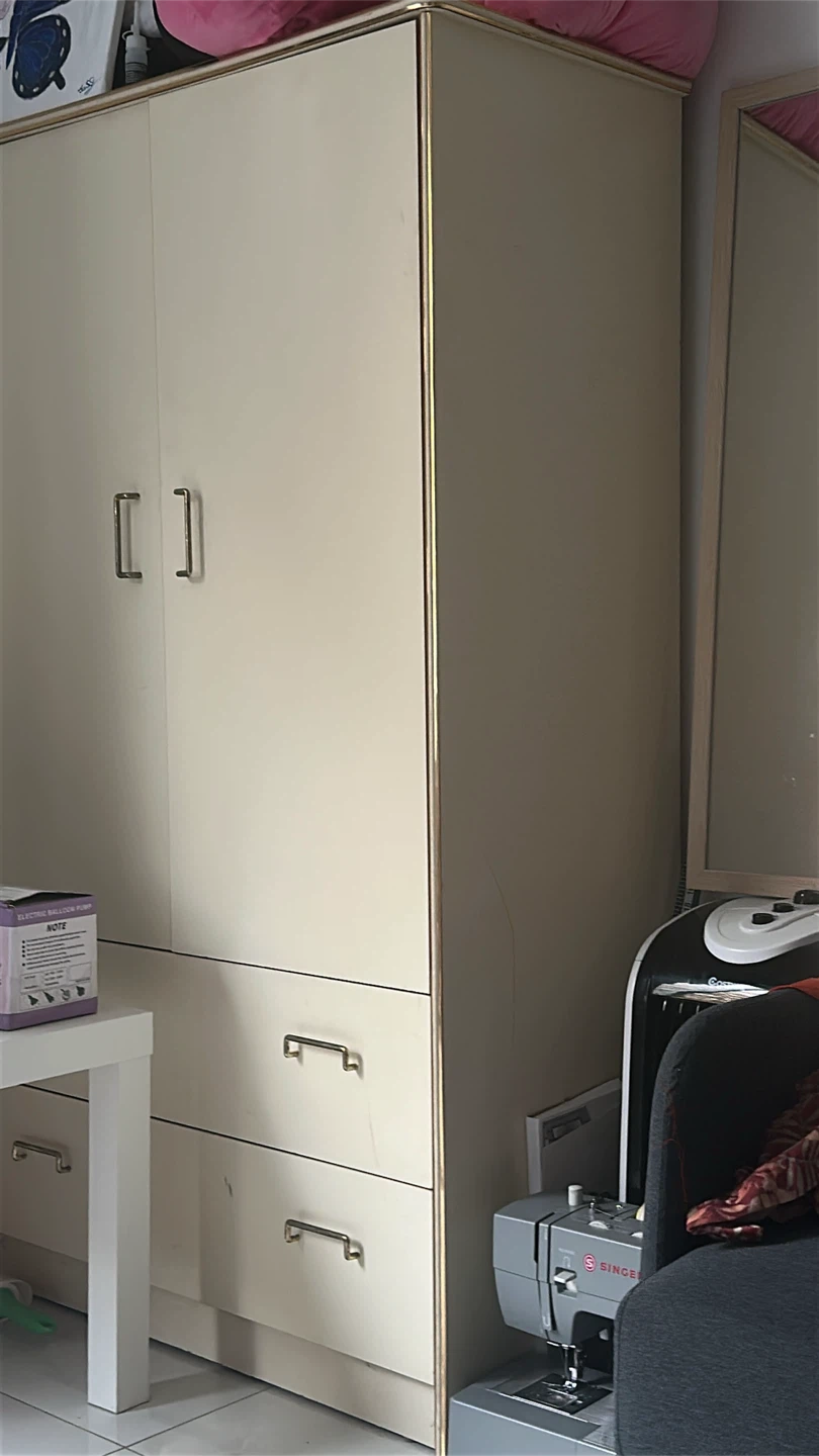 Wardrobe with Drawers - Great Storage!