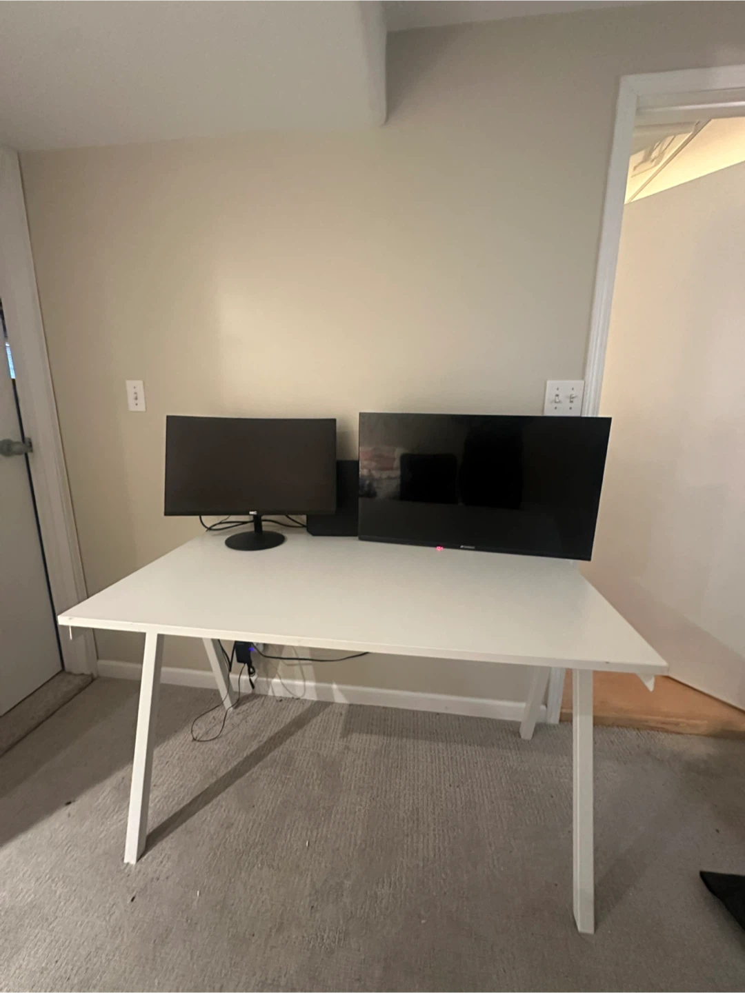 White Desk