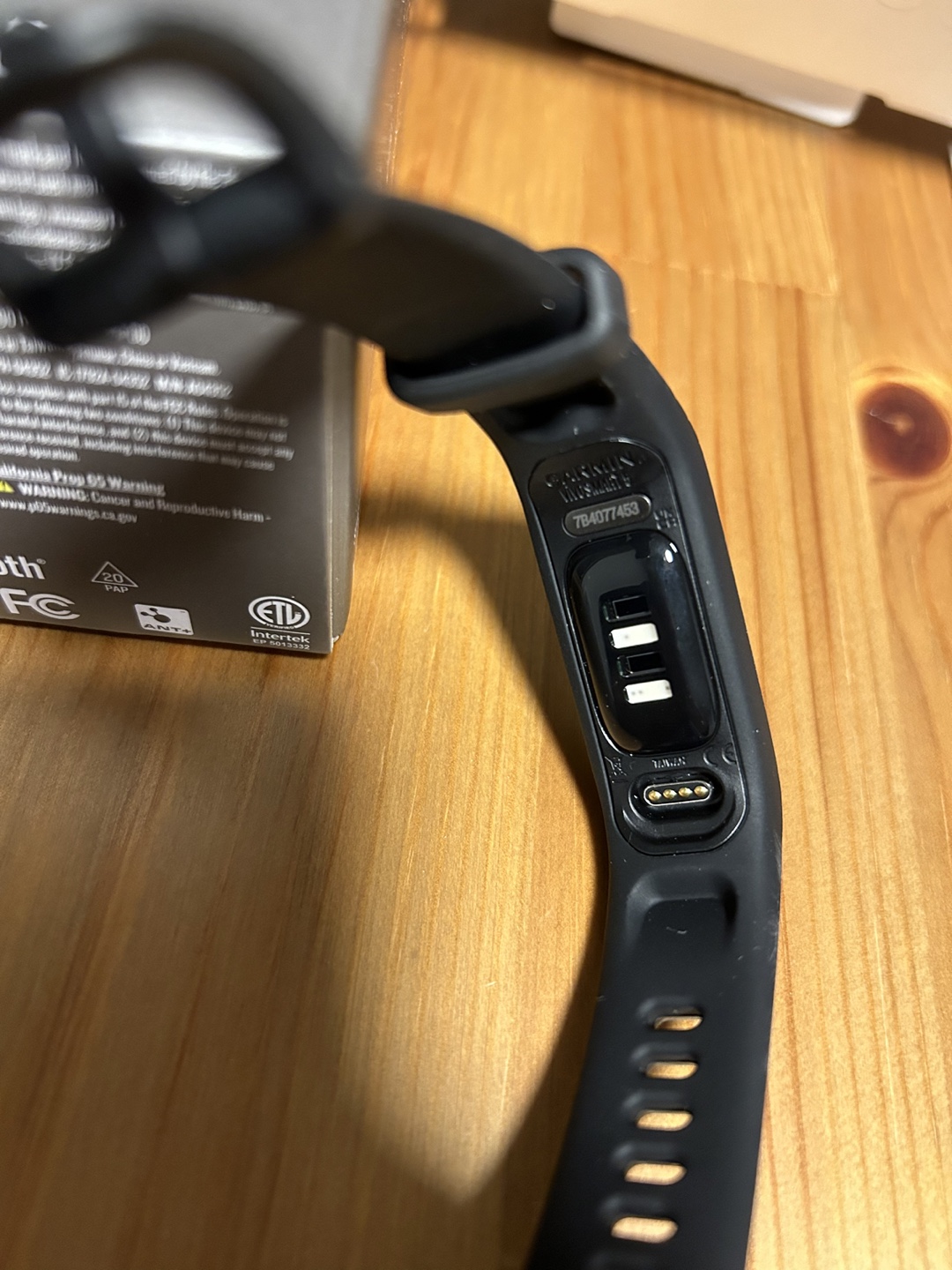 Never Used - Garmin Vivosmart 5 Fitness Tracker - photo 3