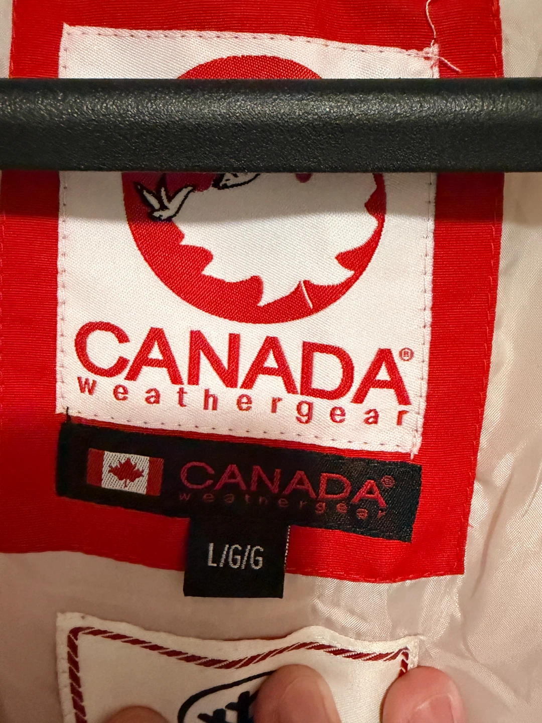 Canada Weathergear Puffer Jacket - Size L - photo 4